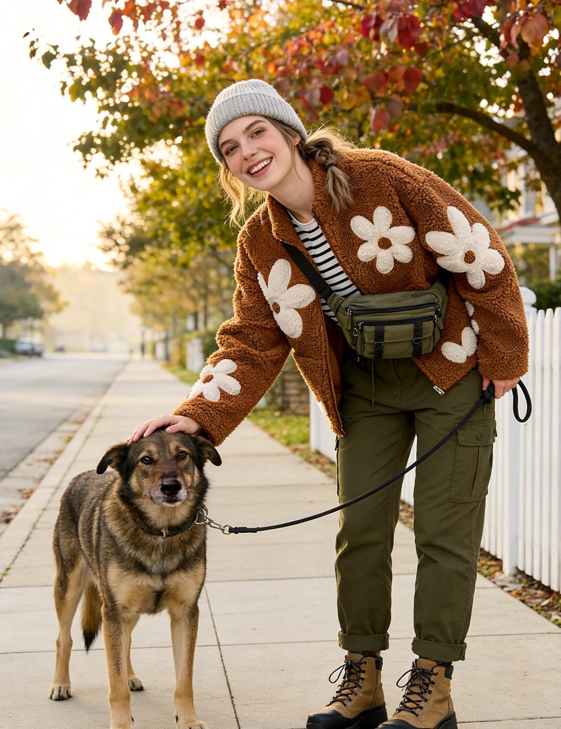 Maixang Womens Floral Print Sherpa Fleece Jackets Winter Zipper Cropped Coat Casual Long Sleeve Outwear with Pockets - Image 3