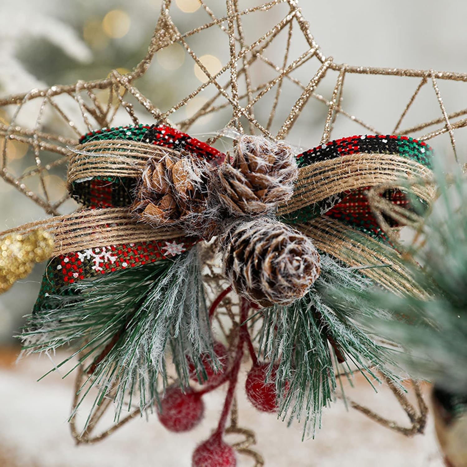Árbol de Navidad Topper estrella iluminada árbol T Adorno for árbol de Navidad, estrella de Metal con purpurina, adorno for árbol con bayas rojas y ramas de pino, adornos rústicos naturales for copa d