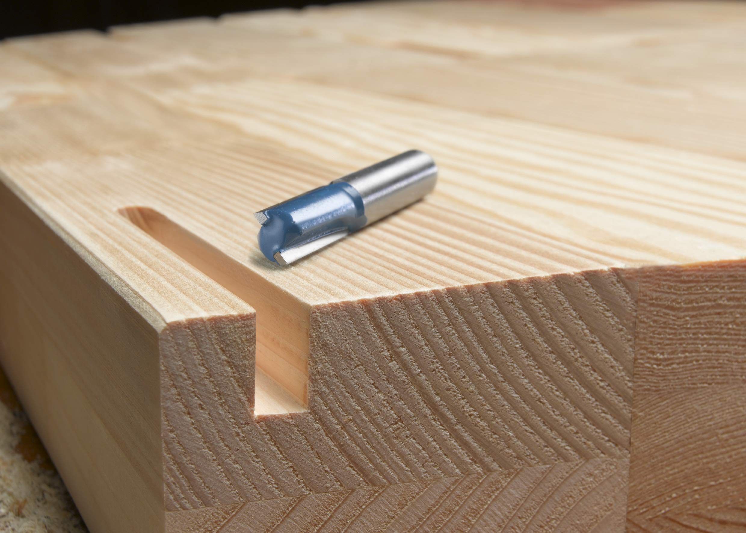 kwb 7546-20 HM Groove Cutter Professional (per legno, Ø 6mm, lunghezza di lavoro 20mm, gambo 8mm, abbinando tutto comune fresatura a mano), blu / grigio