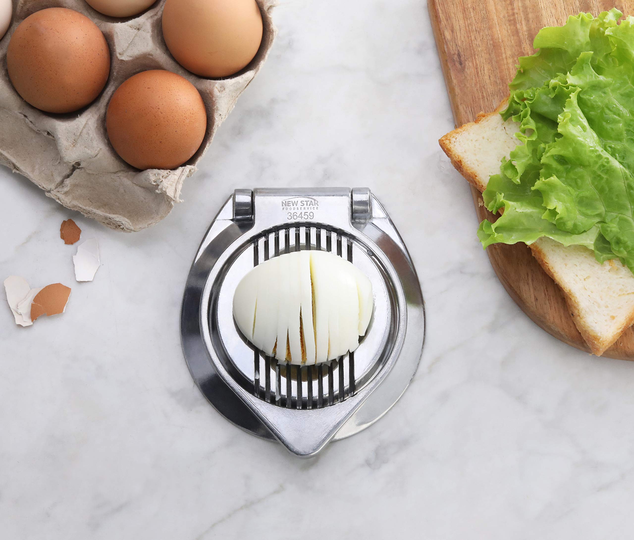 New Star 36459 Commercial grade cast aluminum Egg affettatrice