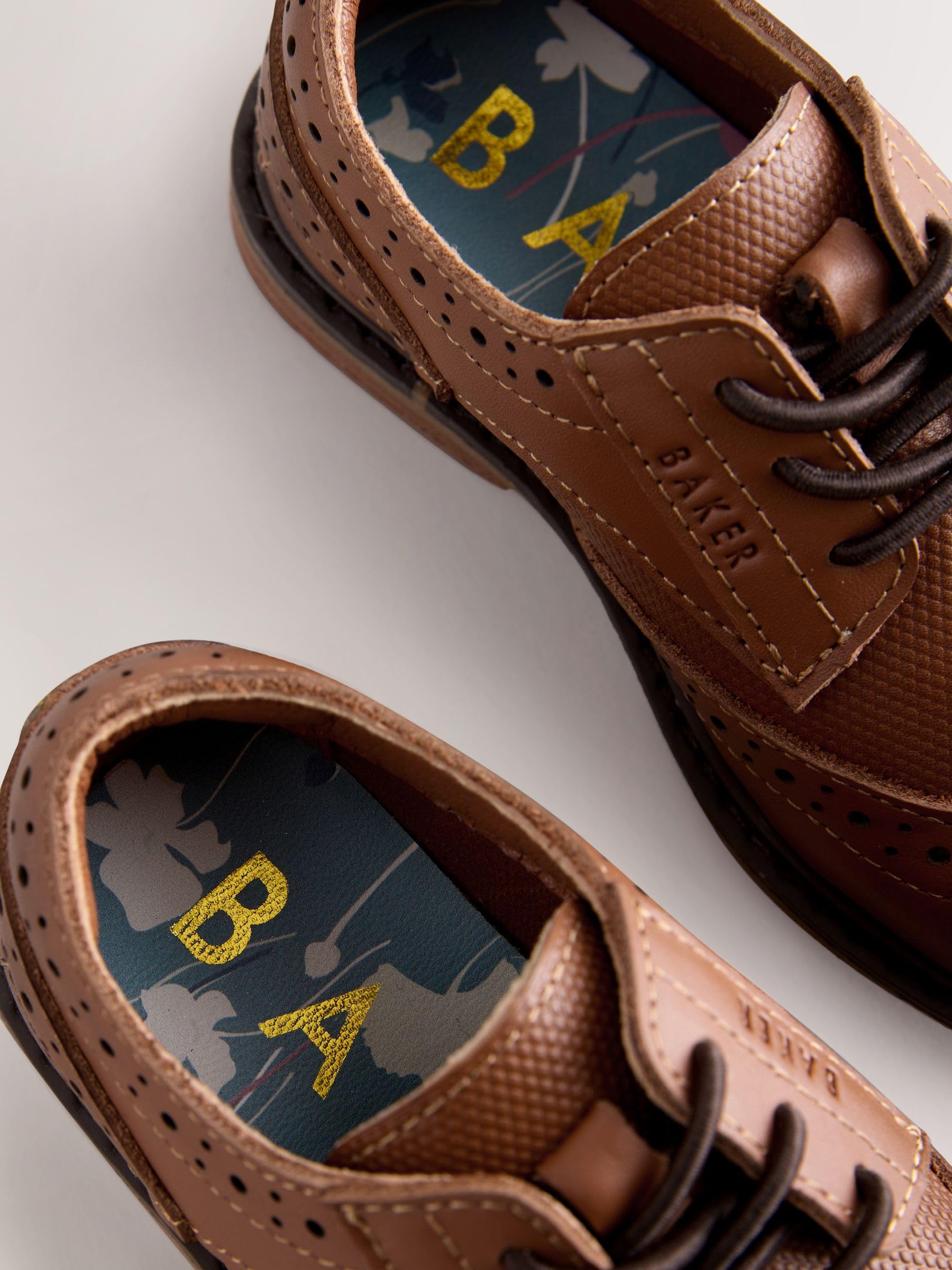 Ragazzo Scarpe Brogue Eleganti in Pelle Marrone Chiaro