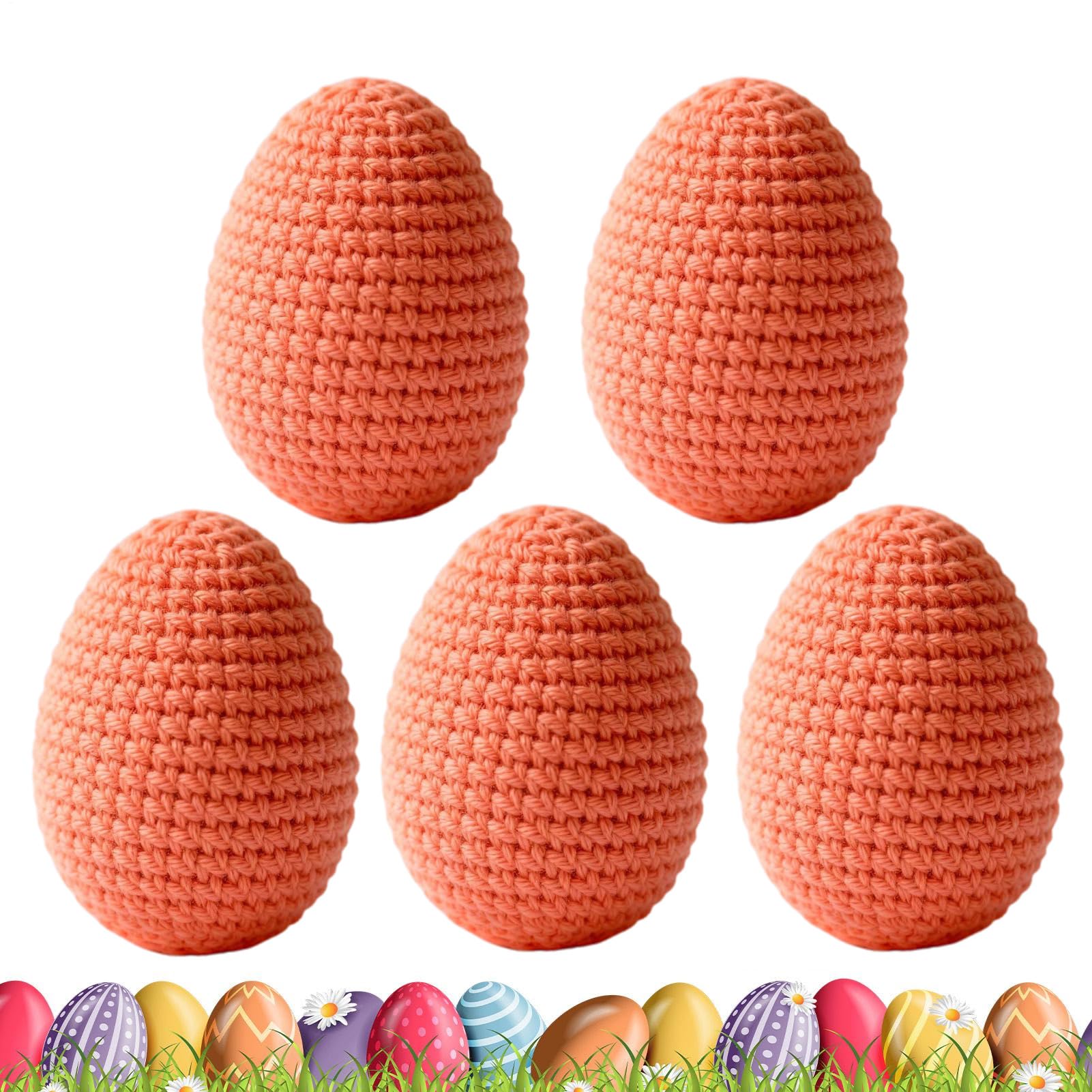 Œufs pour Pâques pastel en tricot pour décoration de printemps maison