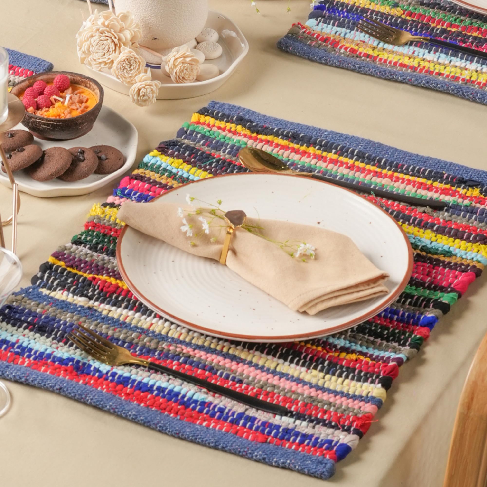 Bunt Abwaschbare 6er Set Tischset - 33x48 cm Baumwolle Gewebte Waschbar Tisch Matten Tischsets rutschfest Platzdeckchen Chindi Stoff Teller Platz Platzsets für Mittagessen und Abendessen