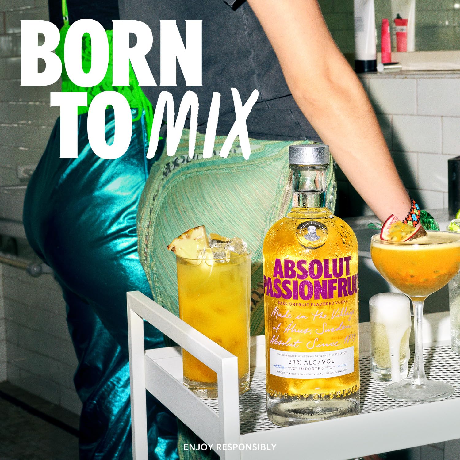 ABSOLUT VODKA Passionfruit Vodka aromatisée - 38%, 70cl (Lot de 2)