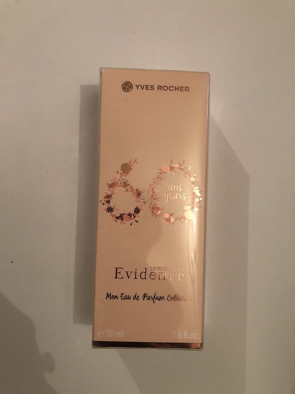 Yves Rocher Comme Une Evidence L Eau De Parfum En Boite 60eme Anniversaire Edition Limitee Amazon Fr Beaute Et Parfum