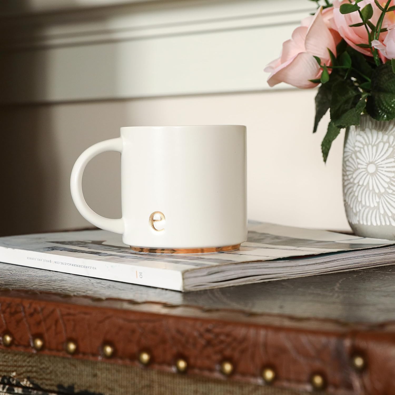 COLLECTIVE HOME - Monogram Ceramic Mugs, 15 oz Golden Initial Coffee Cups, Elegant Alphabet Tea Mugs, Elegant Personalized Mug with Gift Box, Luxurious Cups for Office and Home (e) - Image 3