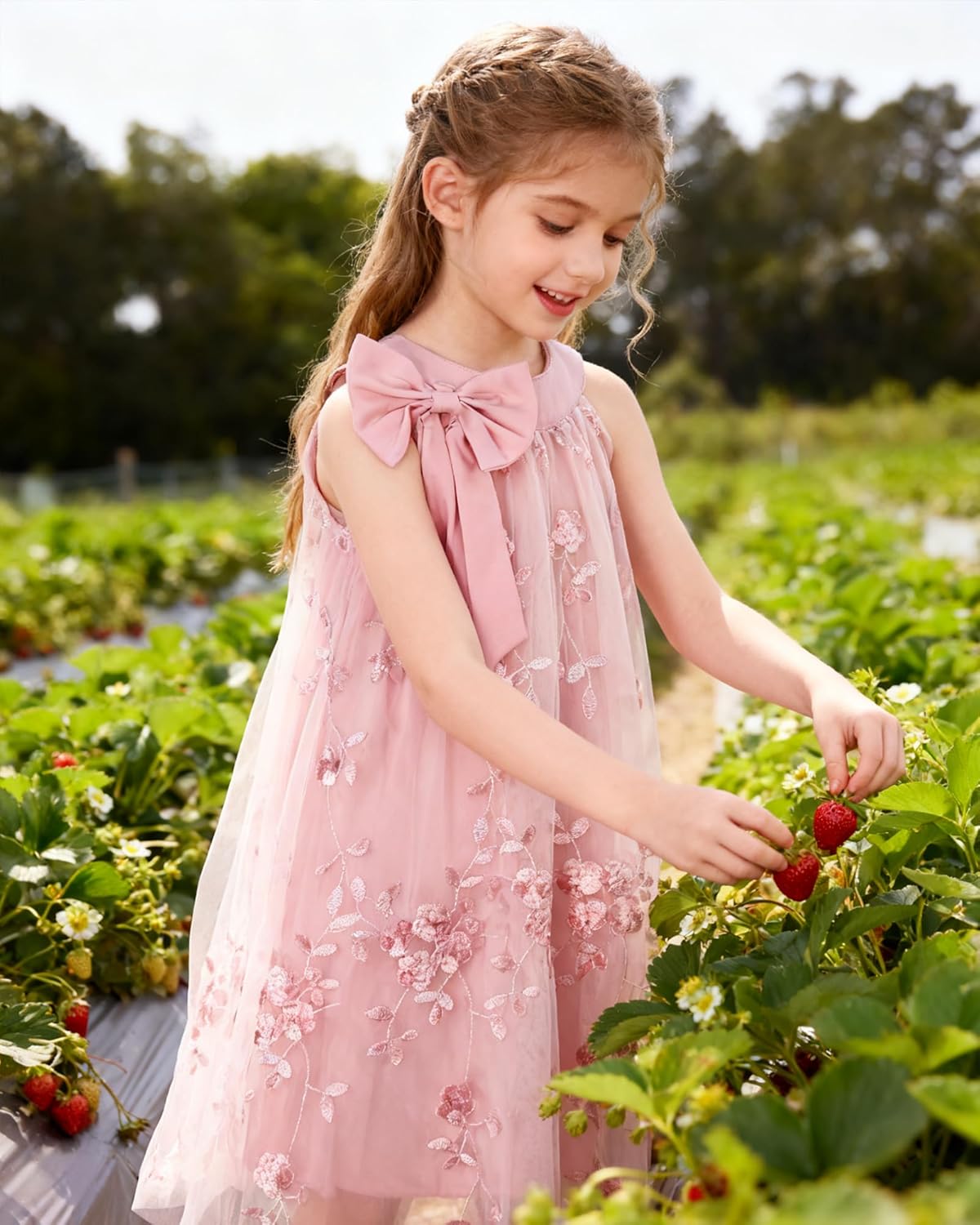 YALLET Flower Girl Dress Halter Neck Sleeveless Kids Dresses Collar Bow Embroidery Tulle Dress for Wedding Party Birthday