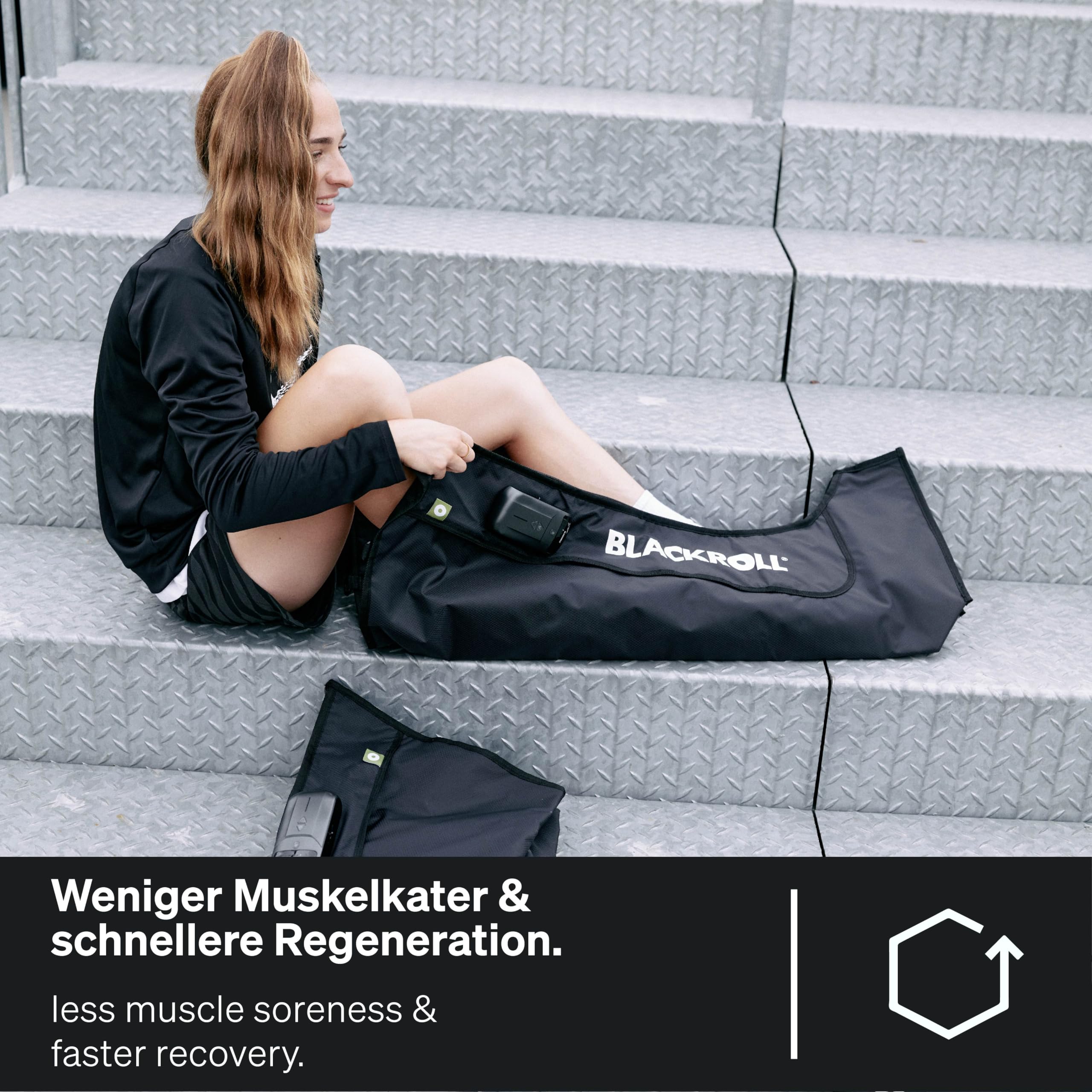BLACKROLL® COMPRESSION BOOTS - Hochwertige Kompressionsmassage für Beine - Verbessert Durchblutung und Beweglichkeit - Ideal für Regeneration und Entspannung - Größe L