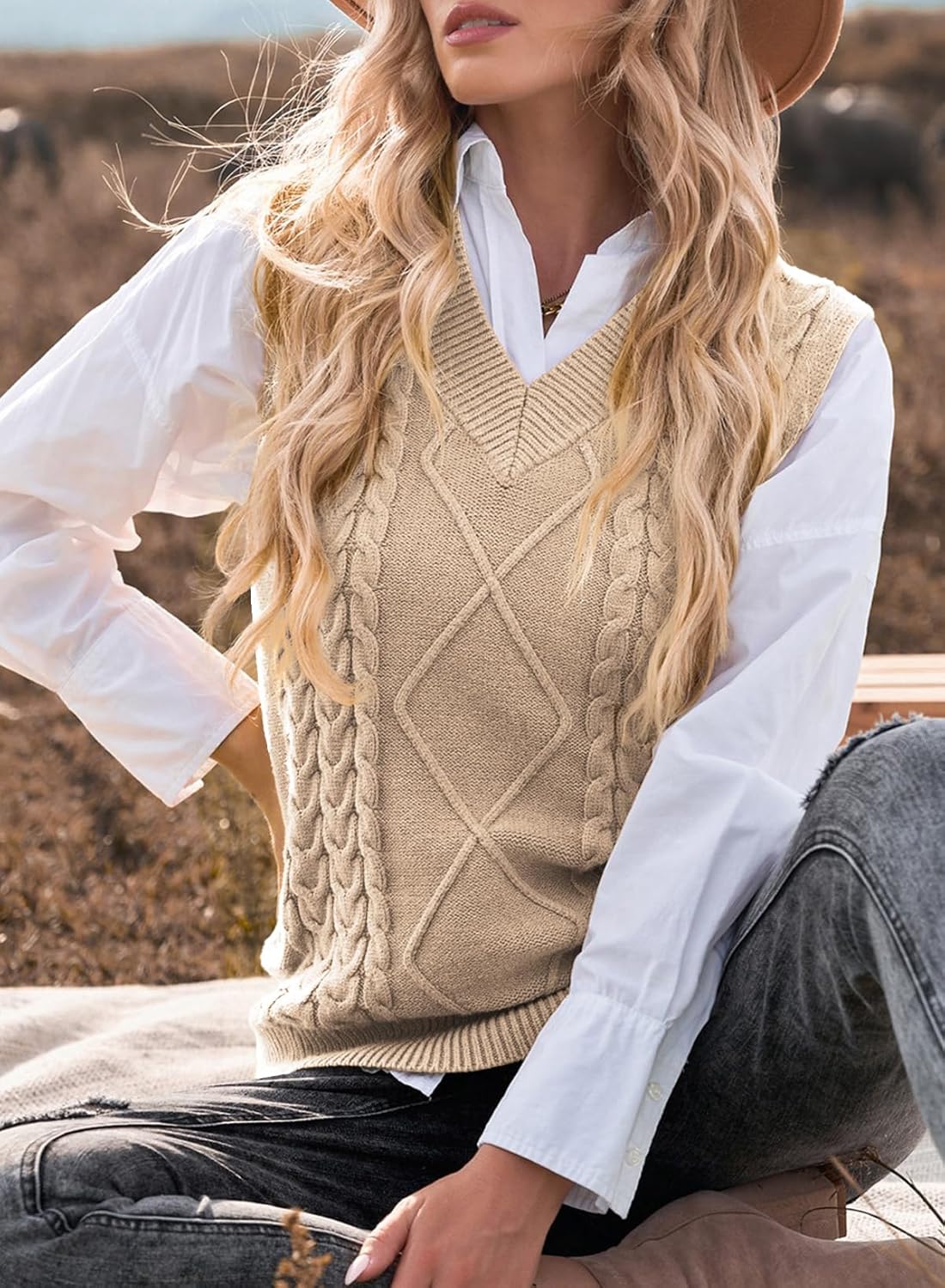 EVALESS Oversized Sweater Vest for Women V Neck Sleeveless Solid Color Loose Pullover Sweater - Image 3