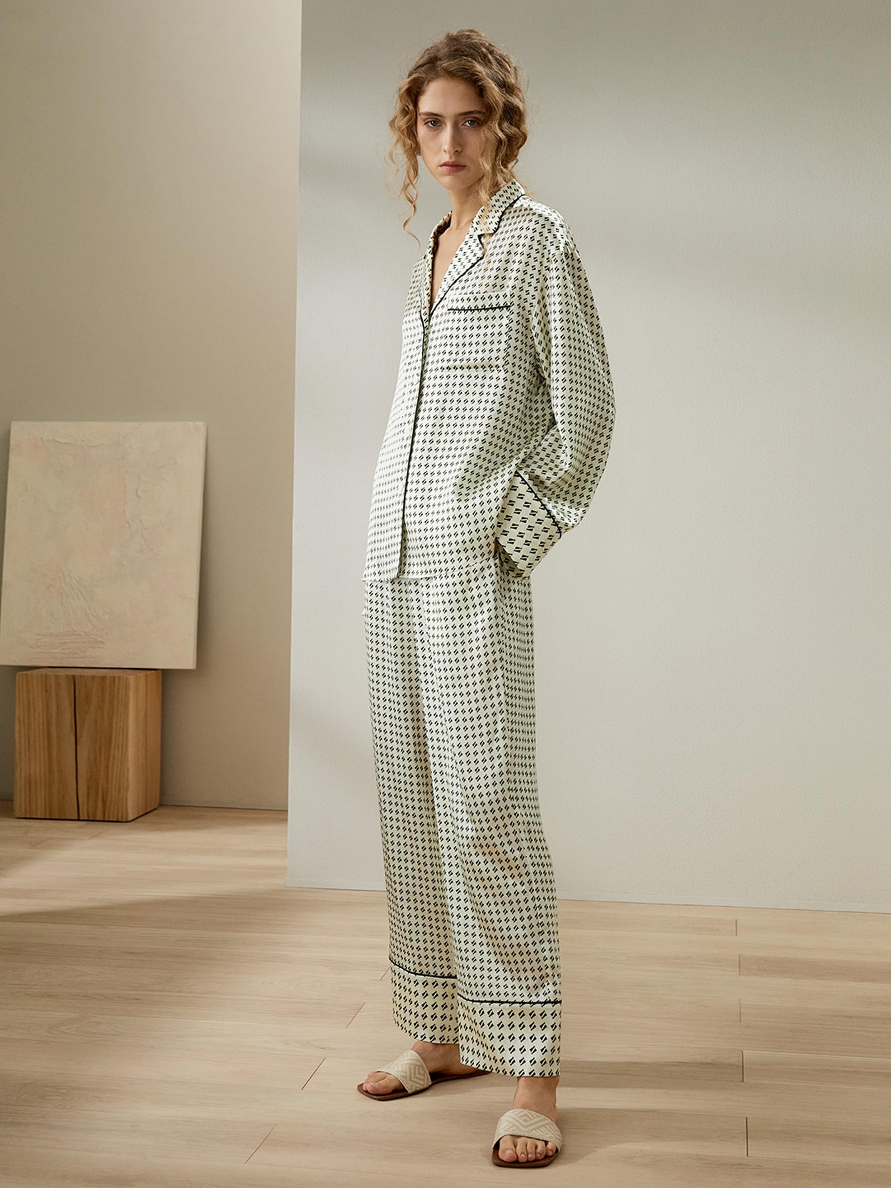 LilySilk 100% Seidenpyjama-Set für Damen Bedruckte Seidenpyjamas Hemdbluse mit Knopfleiste Reverskragen Übergroße Hose mit hoher Taille