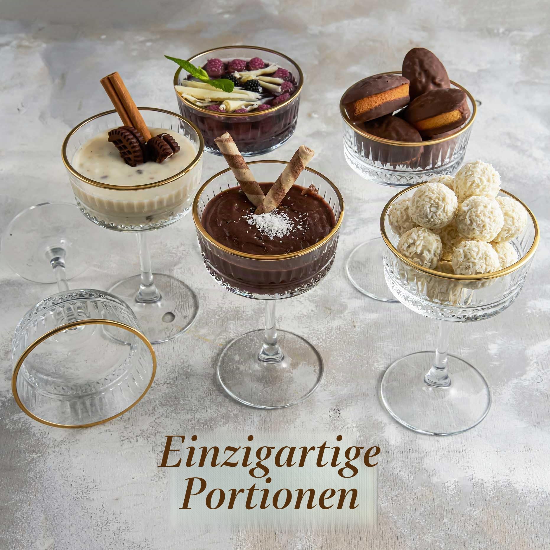 Vintage Coupé Gläser mit Goldrand, 4er Set, 260 ml/8,8 Unzen, Rotweingläser und Weißweingläser, Champagner, Cocktail, Martini, Weingläser, Gin und Prosecco Glas, Sektschalen