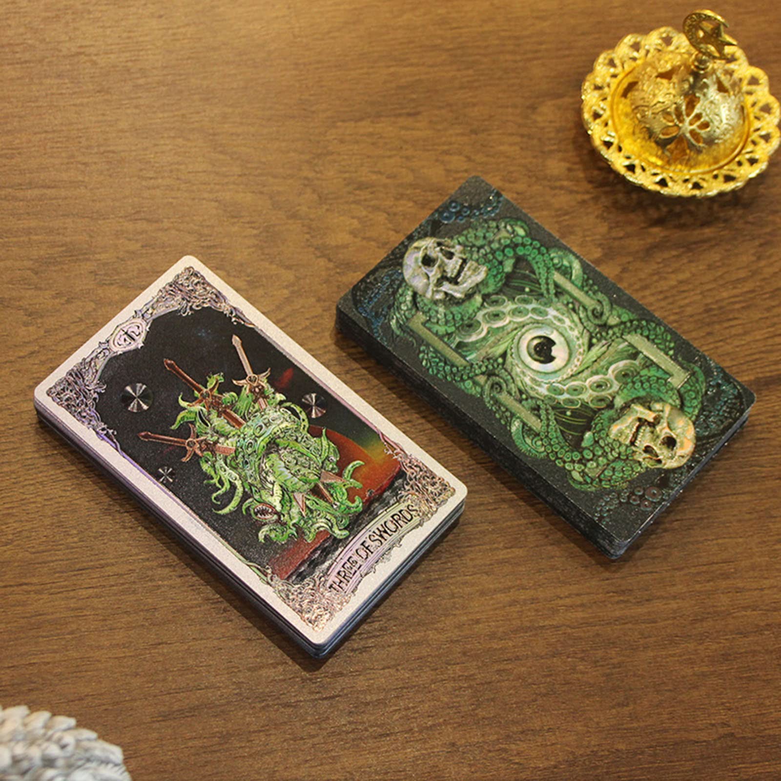 Jeu de cartes de tarot for débutants, jeu de cartes de tarot, cartes de tarot originales de luxe, jeu de tarot étanche en PVC avec guide et boîte de jeu de divination, bracelet cadeau aléatoire for dé