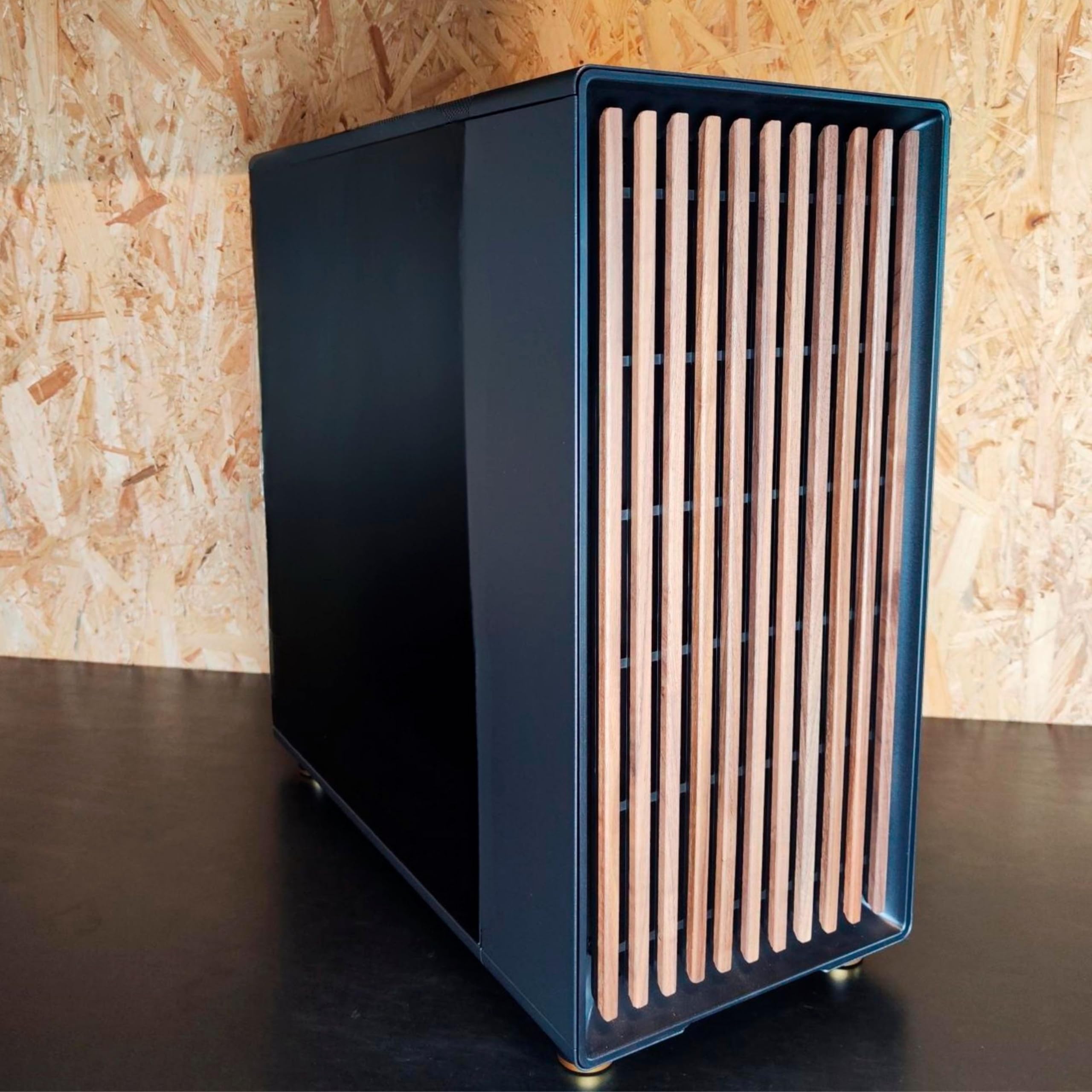 Workstation-PC Intel Core Ultra 7 270K Plus Nvidia GeForce RTX 5070 Ti 16GB GDDR7 64GB DDR5-6000MHz 4TB NVMe PCIe 5.0 12000MB/s Silent-Edition WiFi 7 Windows 11 Pro