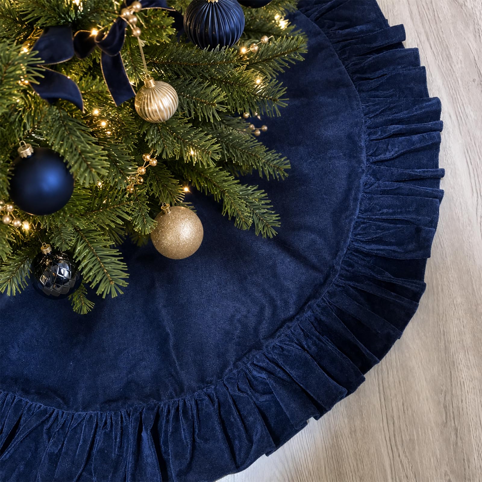DecroXmas 48 Inch Christmas Tree Skirt Navy Blue Xmas Tree Base Cover Mat Red Velvet Christmas Tree Skirt Ruffled Christmas Tree Decorations for Home Party Festival — image 1