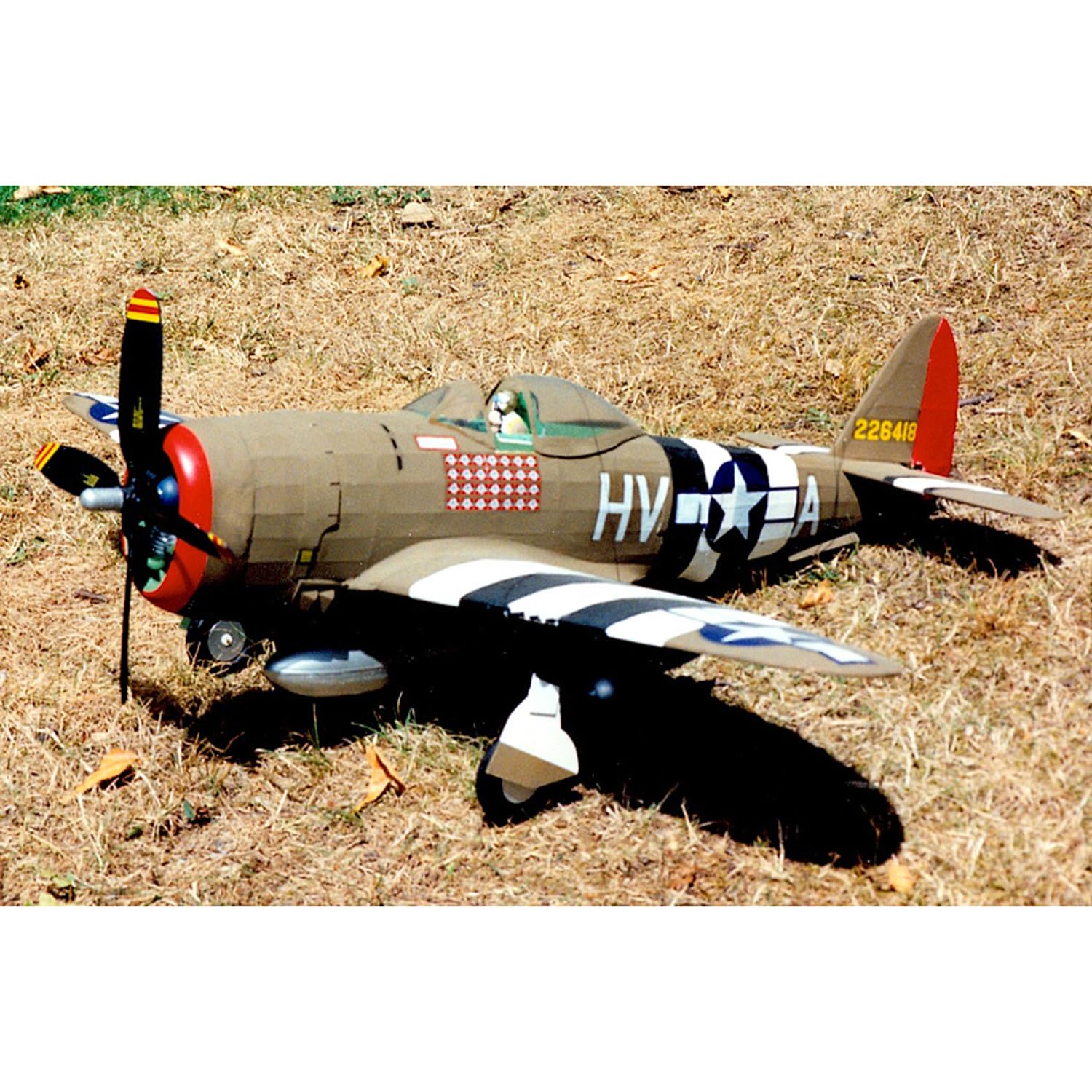 【中古】「未使用品」Guillow's P-47D Thunderbolt Model Kit by Guillow Amazon.com: Guillow's P-47D Thunderbolt Model Kit : Arts, Crafts