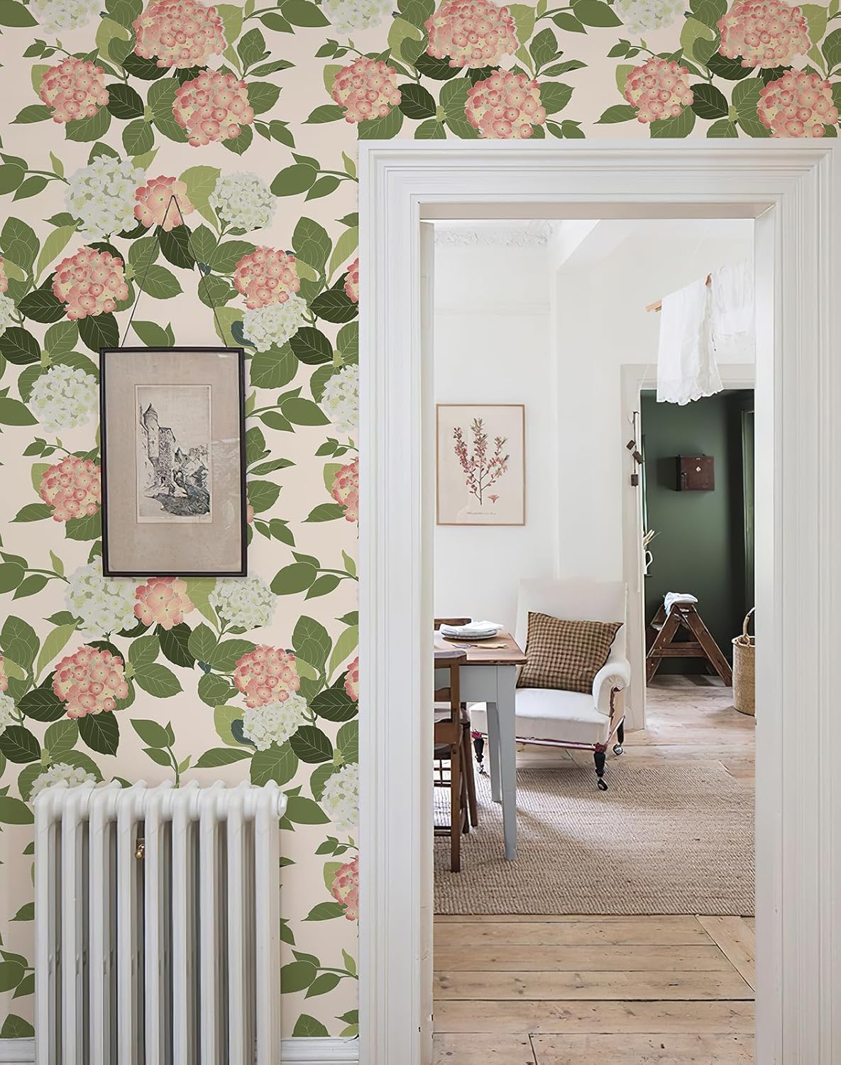 Floral Peel and Stick Wallpaper Self Adhesive Hydrangea Wall Paper French Country Cream Stick on Wallpaper for Bedroom Wall Decor Elegant Mural (Blush Hydrangea, 472.44“ X 17.4")