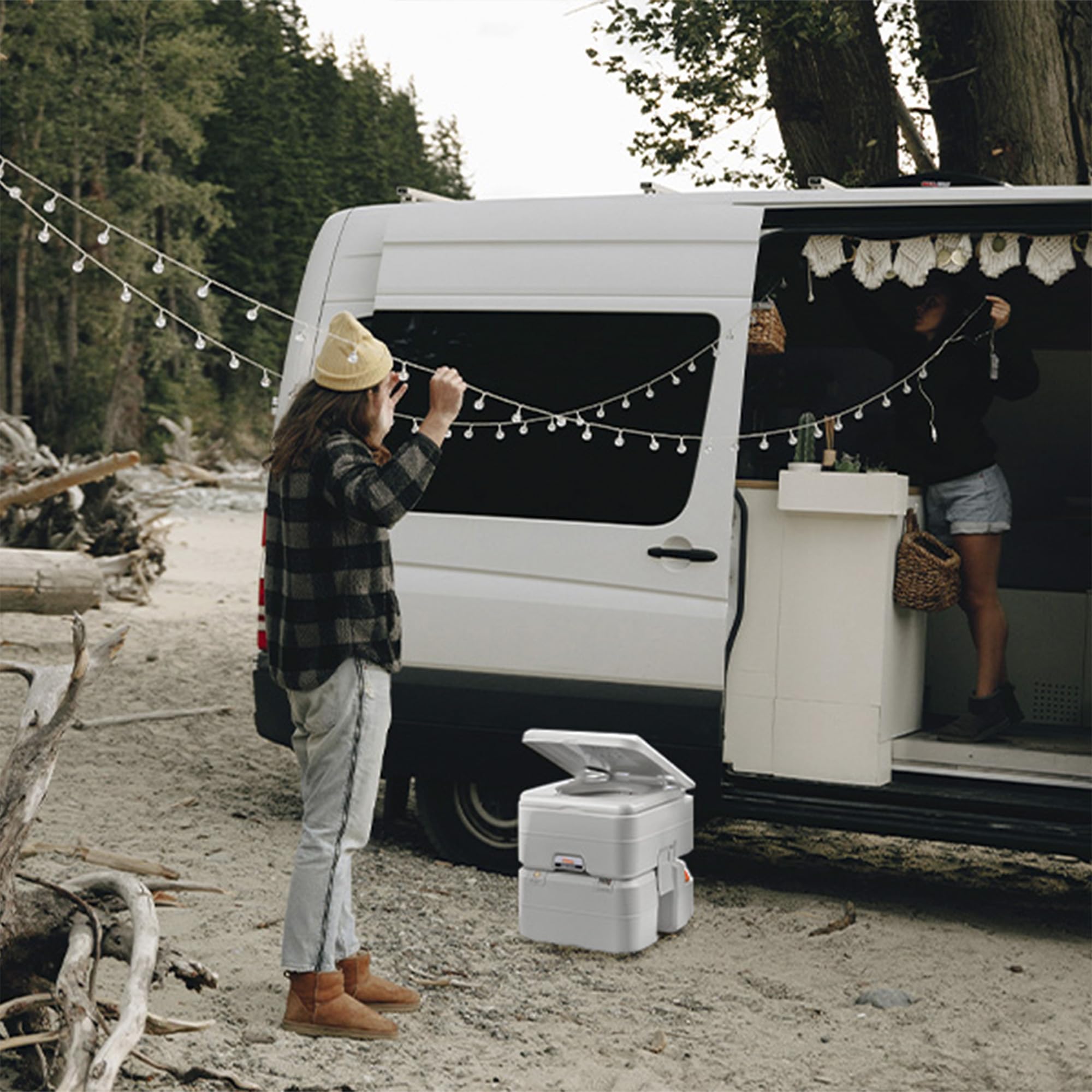 meteor Campingtoilette mit Wasserspülung Füllstandsanzeige Outdoor Tragbare Reisetoilette Mobiles WC Baustellen Robust Auslaufsicher bis 200kg Garten Camping Chemie-Toilette
