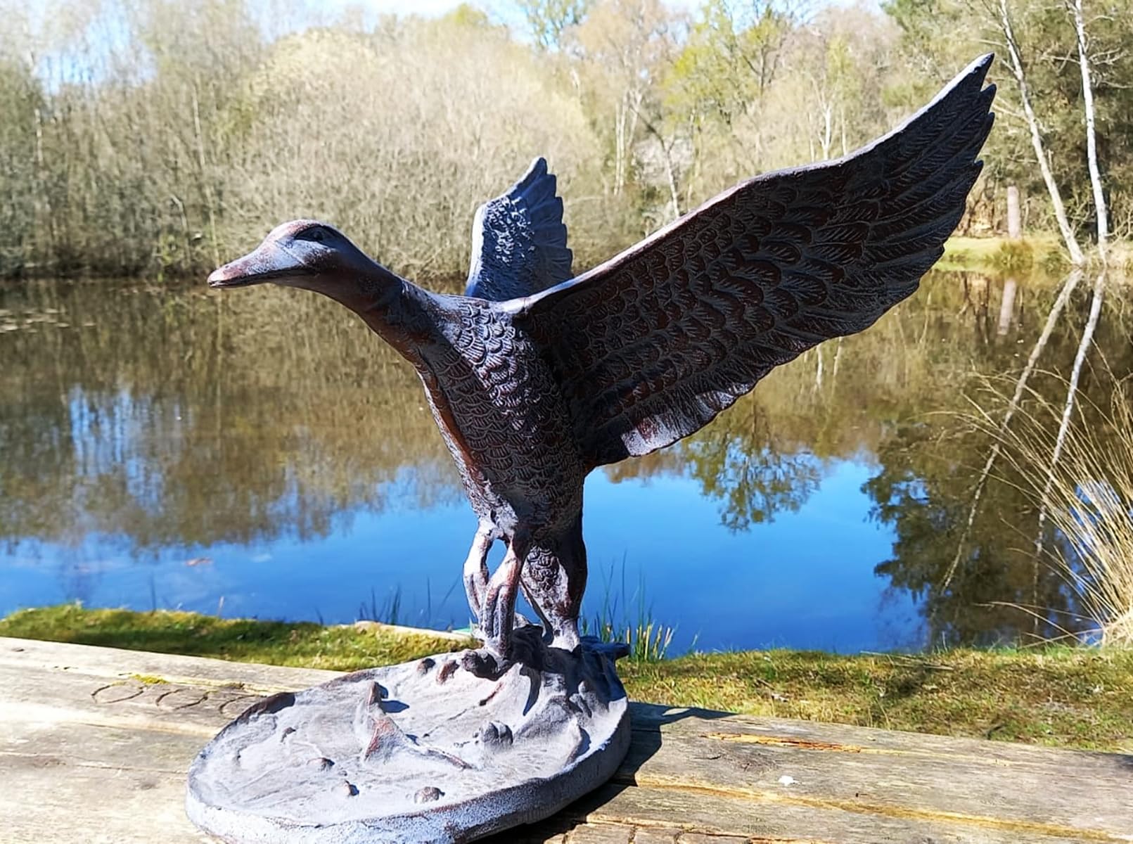 Inspirational Gifting Flying Duck Garden Ornament Cast Aluminium Bronze
