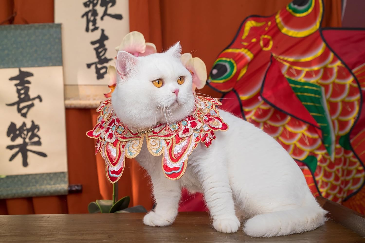 Leo Kitty Chinese-Style Classic Lion Pet Costume for Cats & Small Dogs — Festive New Year & Christmas Outfit, Cute & Joyful, Top Choice for a Unique Look