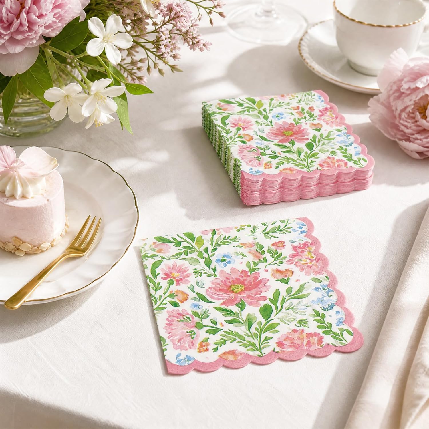 FYSUIMU 50Pcs Floral Cocktail Napkins Watercolor Pink Green Flower Disposable Paper Napkin Scalloped Beverage Napkin for Spring Wedding Birthday Party Supplies Table Decor