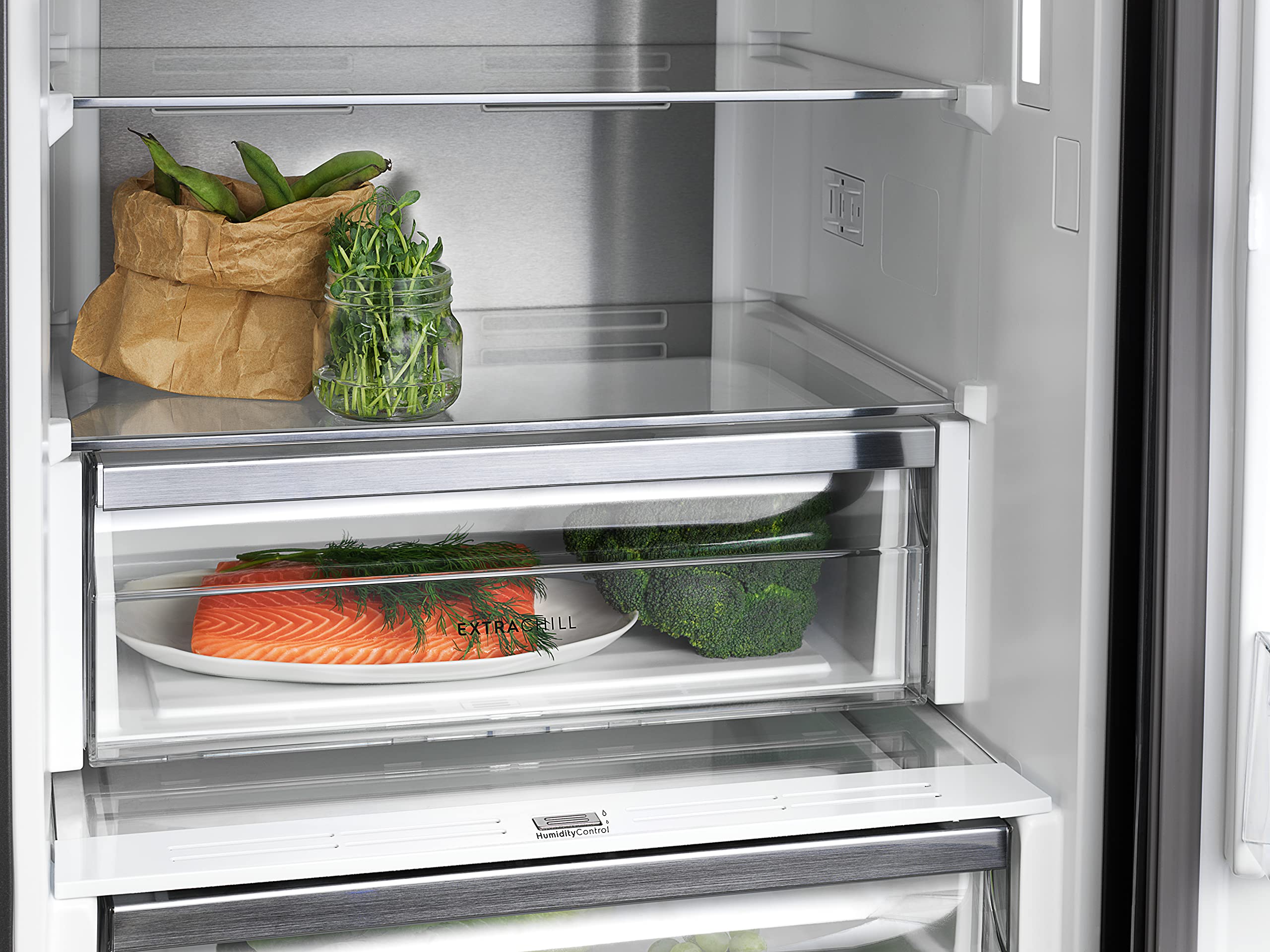 Electrolux LNC7ME36W2 Frigorifico Combi, 2,01 m, Puerta Plana, Twintech No Frost, Cooling 360° MultiFlow, Cajón ExtraChill, Display LED Táctil, Tirador Integrado, 38db, Blanco, Clase E