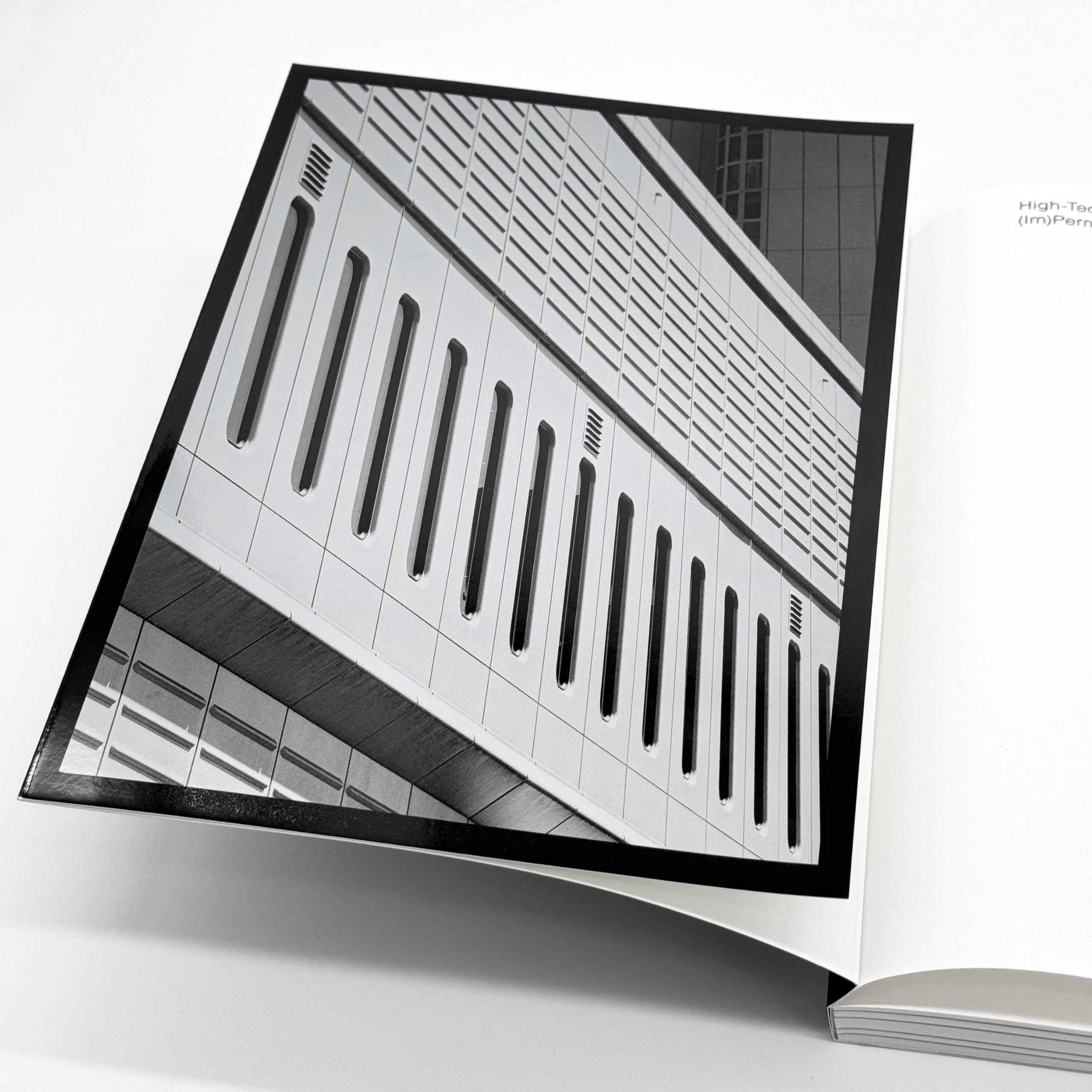 High-Tech Heritage: (Im)permanence of Innovative Architecture