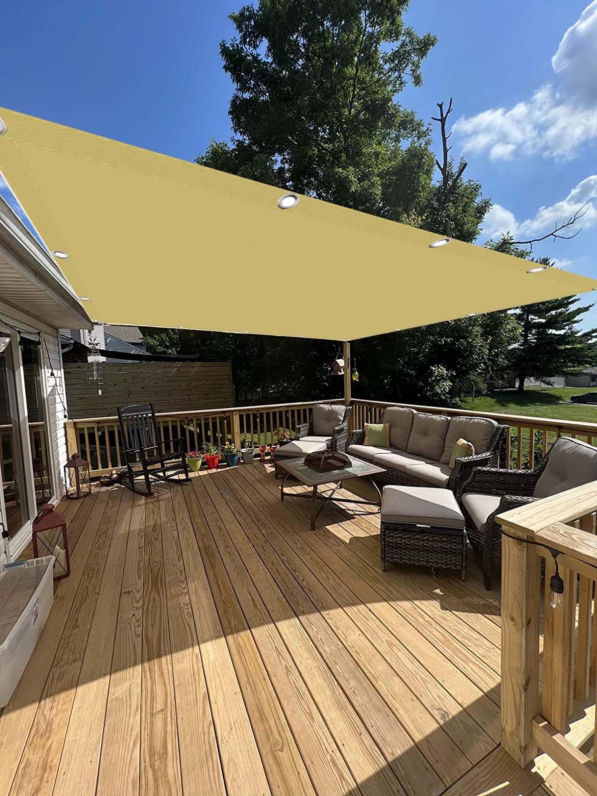 Toile ombrage anti UV pour éviter la chaleur sur la terrasse bâche sable