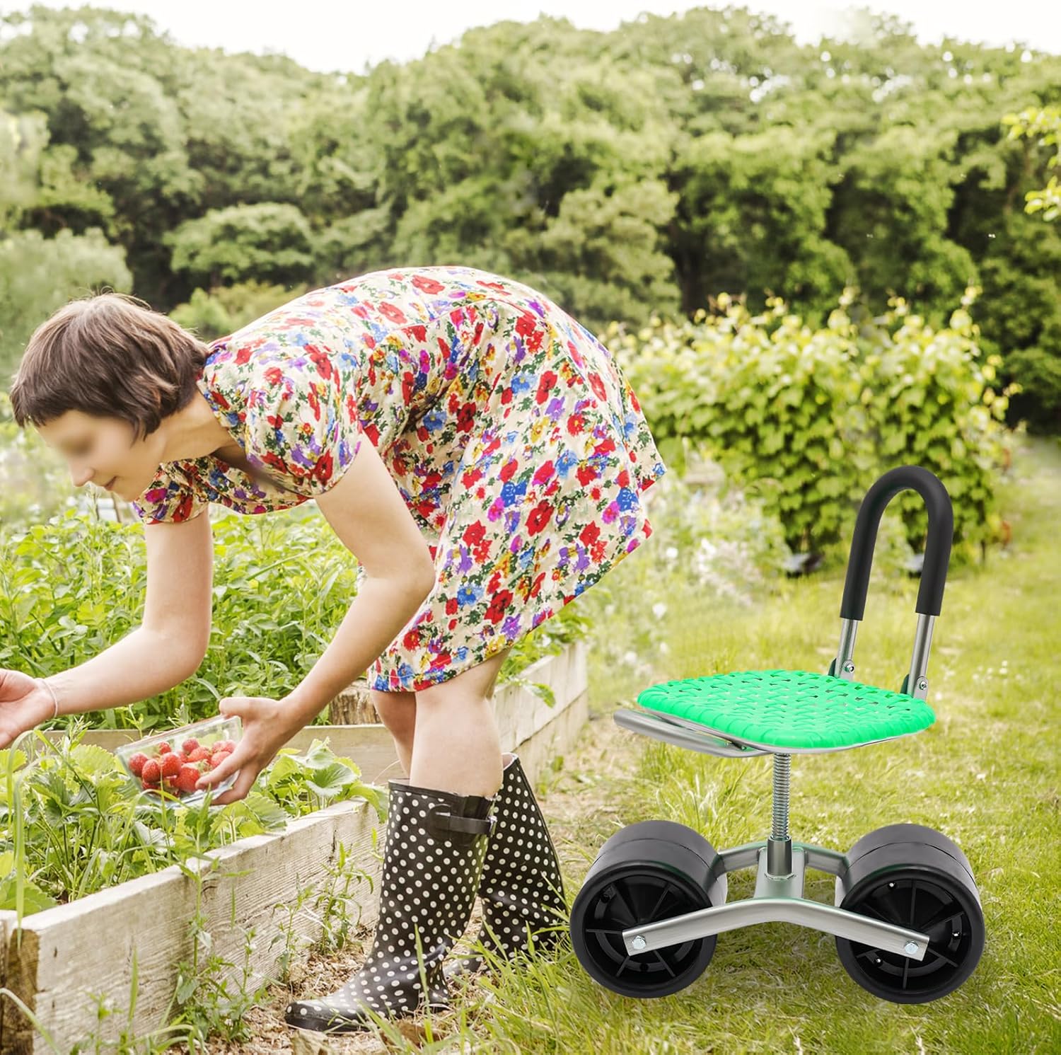 Amazon.com: EEYBLAEEY Garden Rolling Stool Workseat with 2 Wheels and ...