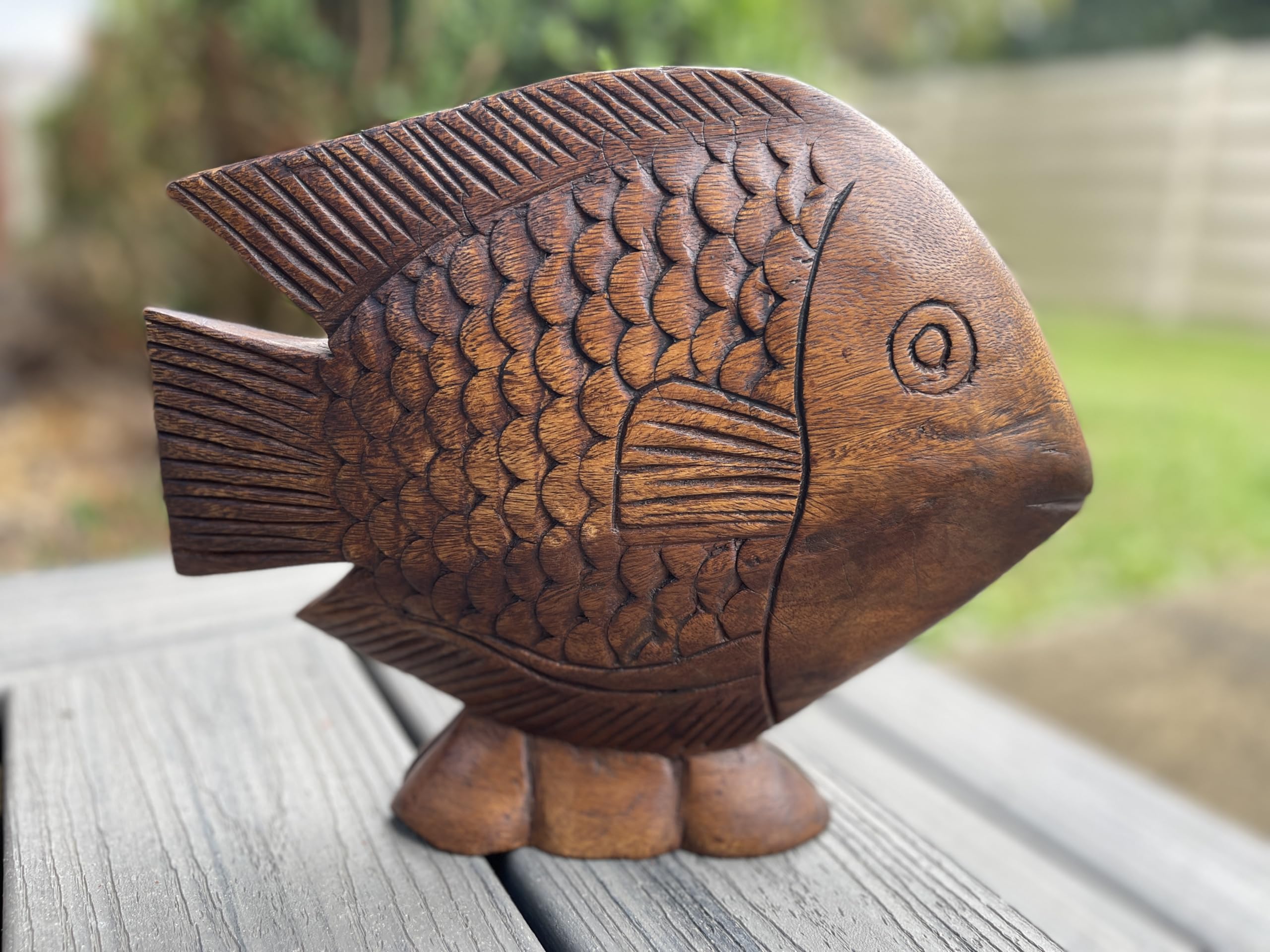 Amazon.co.jp: Land of Simple Treasures 手彫り魚像 - 木製魚の彫刻