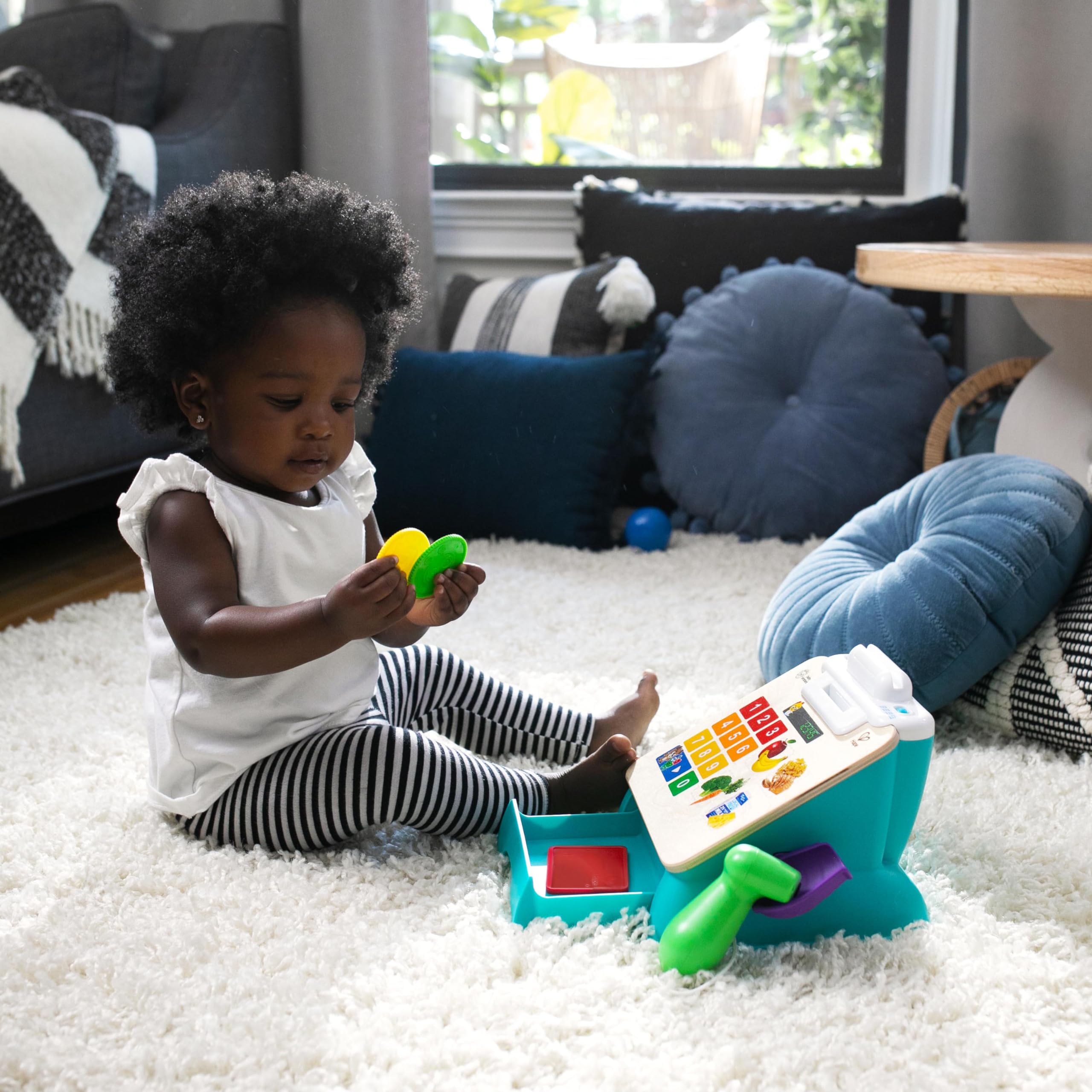 Baby Einstein + Hape Magic Touch Cash Register Pretend to Check Out Toy, z prawdziwymi dźwiękami i muzyką, dla dzieci w wieku od 9 miesięcy