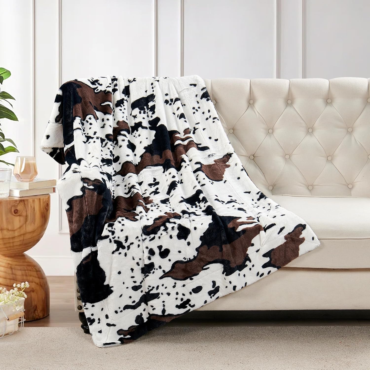Home Soft Things Cow Print Blanket Throws Animal Black White Brown Throw for Chair Bedroom Living Room Sofa Couch Bed Outdoor Double Sided Faux Fur Fleece Soft Cozy Throw Blanket, 40" x 60"