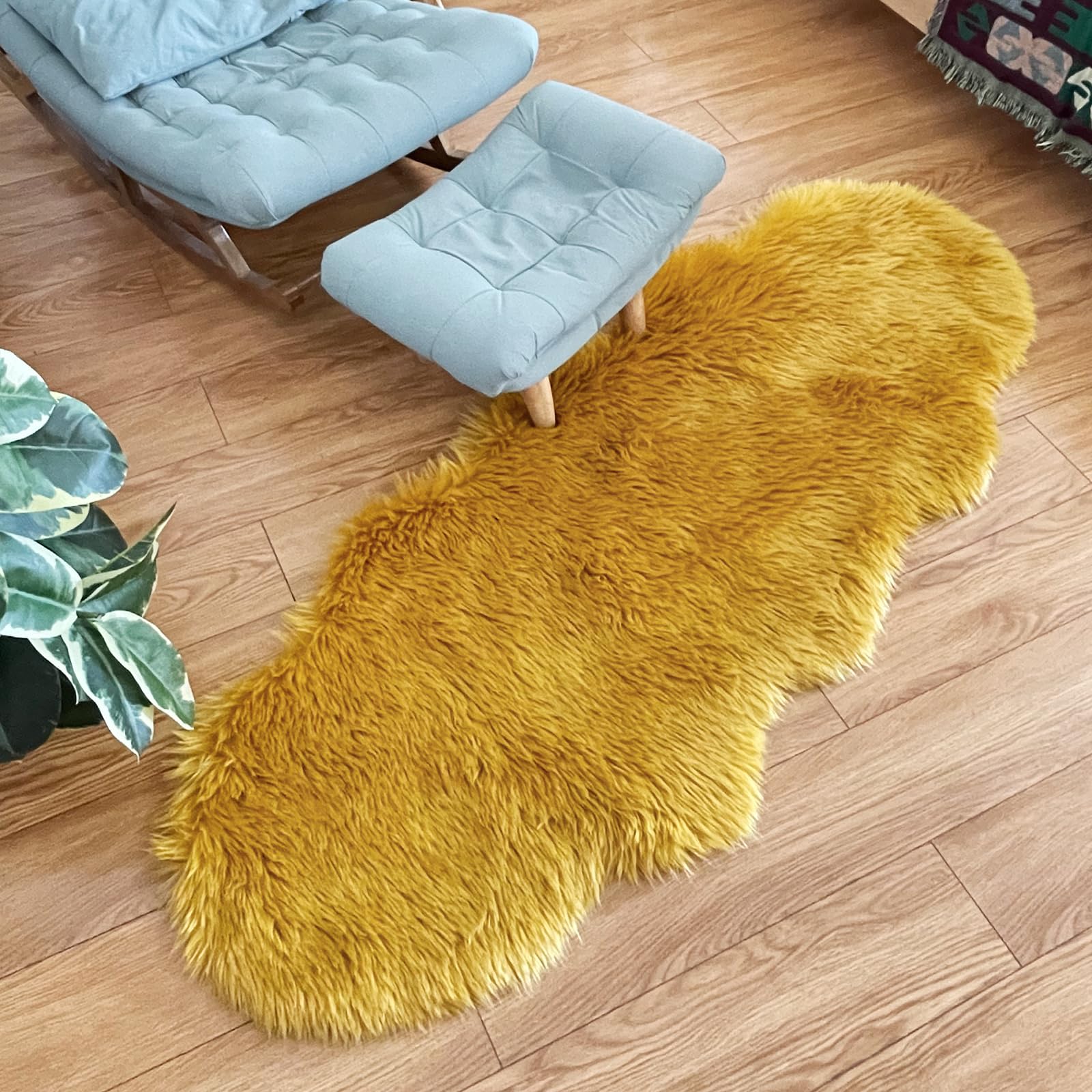 65x180cm Fluffy Shaggy Area Rugs,Gold Color Sofa Bench cover Floor Carpet,Living Room Runner Rug, Beside Rugs for Bedroom
