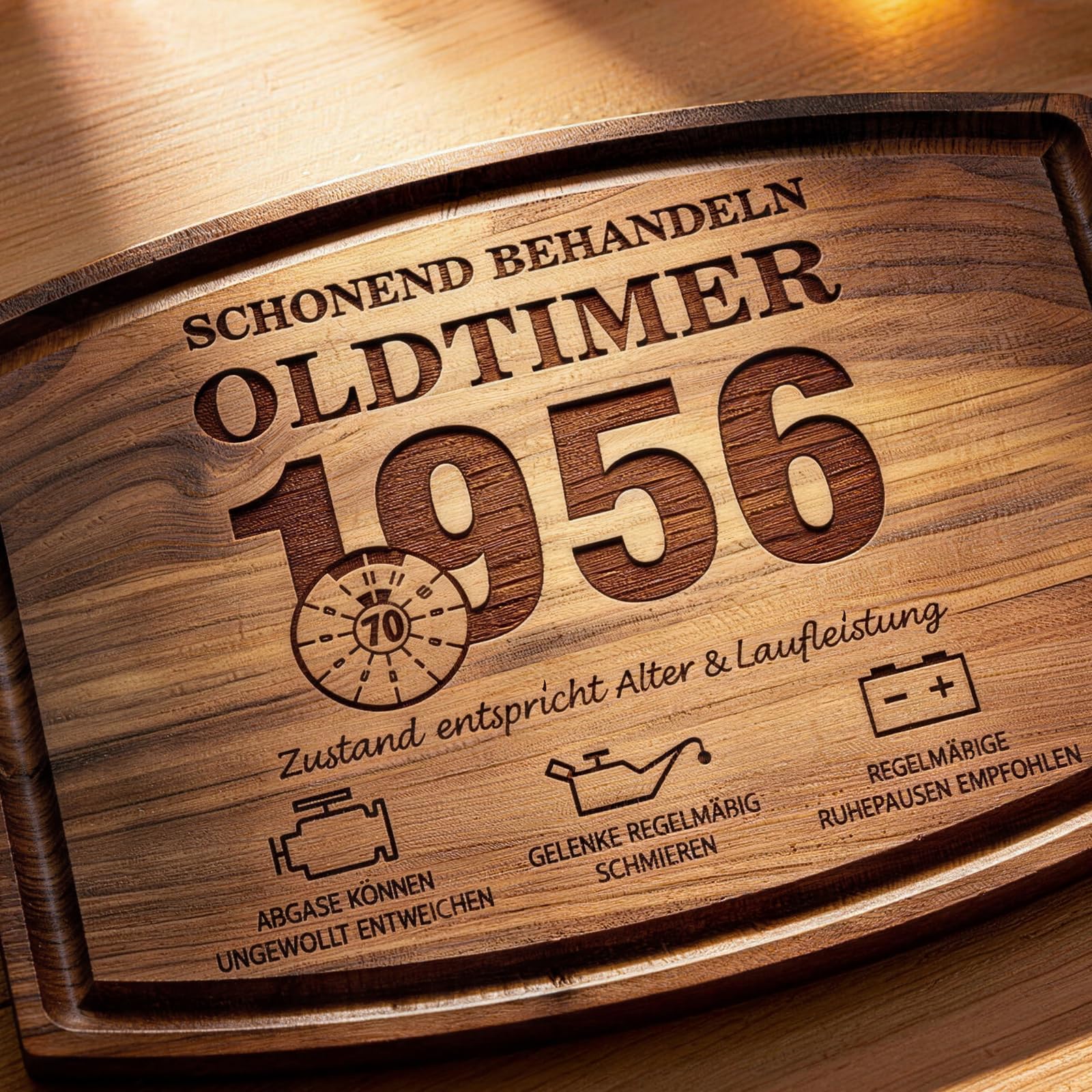Giftota Geschenke zum 70. Geburtstag Mann - Schneidebrett aus Walnussholz mit Ständer Saftrille - Geburtstagsgeschenk für Papa Opa Ehemann Freund - Schonend Behandeln 1956 Oldtimer