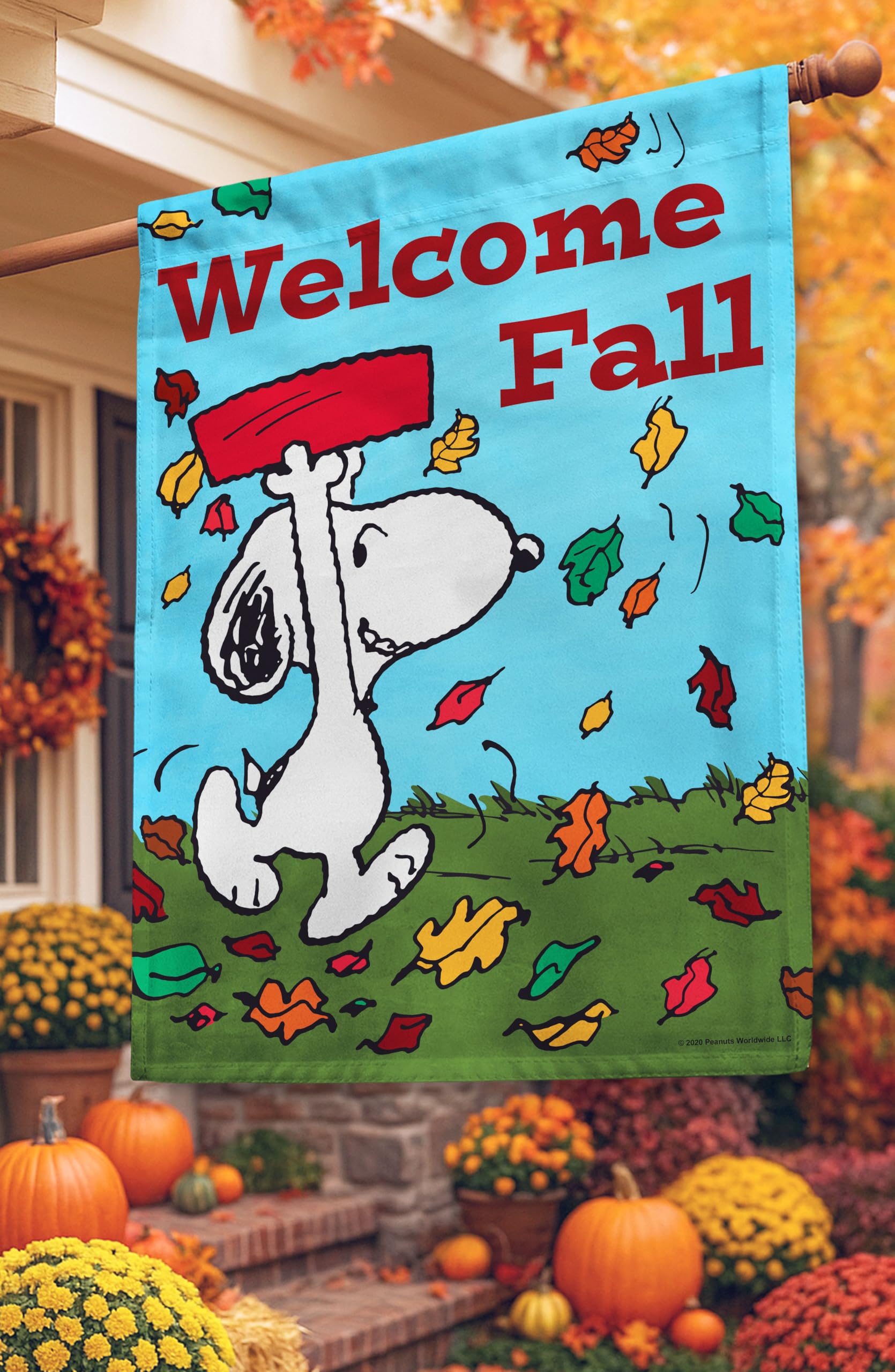 Amazon.com : Flagology.com, Peanuts, Welcome Fall Snoopy – House