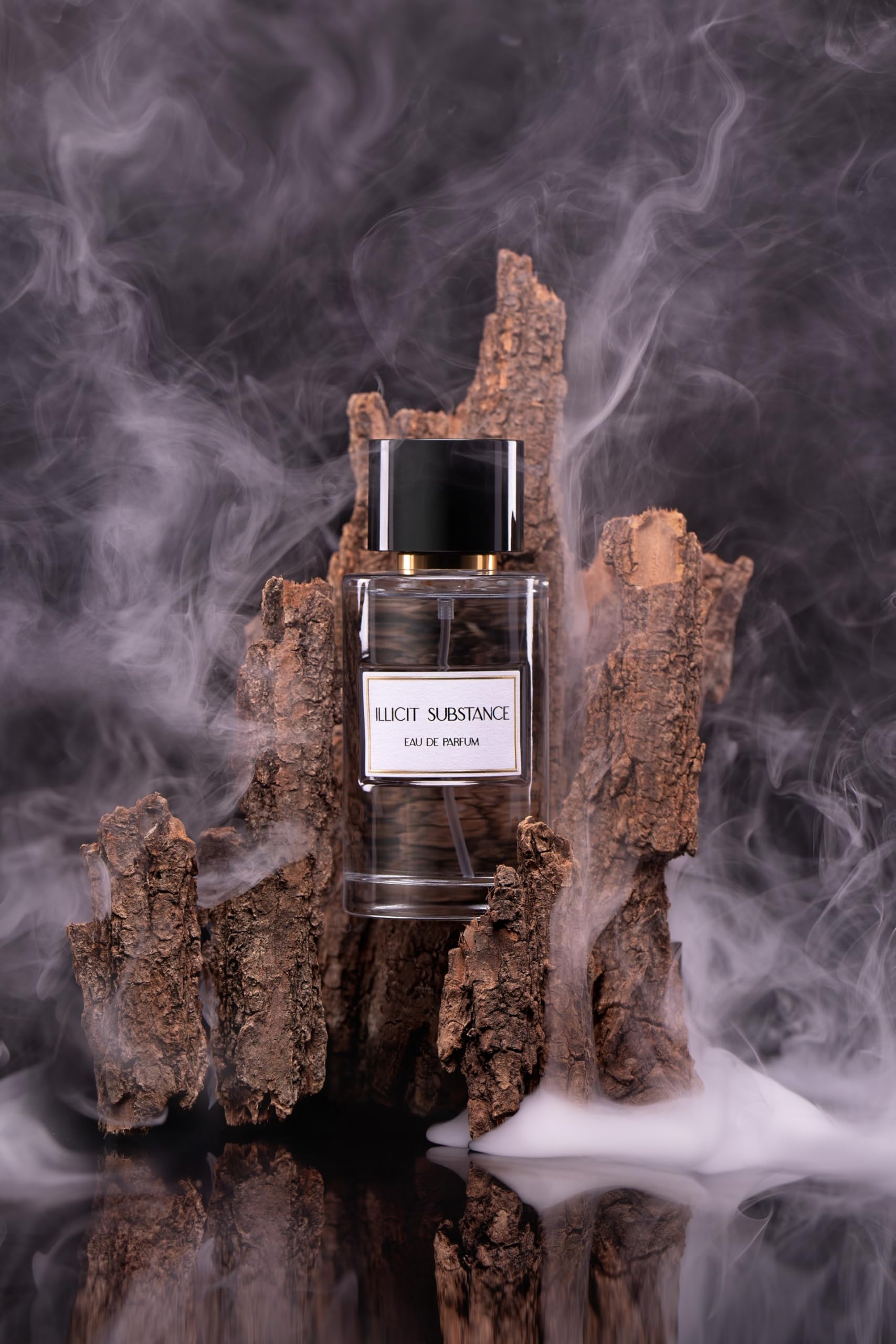 JEANNE ARTHES - Collection Privée - Eau de Parfum Illicit Substance - Boisé & Epicé - Ambre, Bois de Oud - Fabriqué en France à Grasse - Flacon Vaporisateur 100 ml