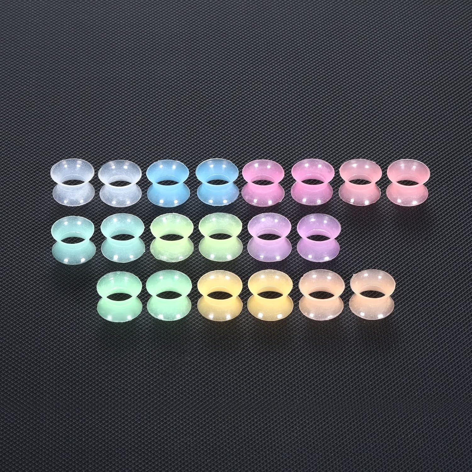 Xpircn Silicone Tunnels Double Flared Ear Gauges Plugs Flexible Stretching Ear Piercing Jewelry Mixed Color 3mm-25mm