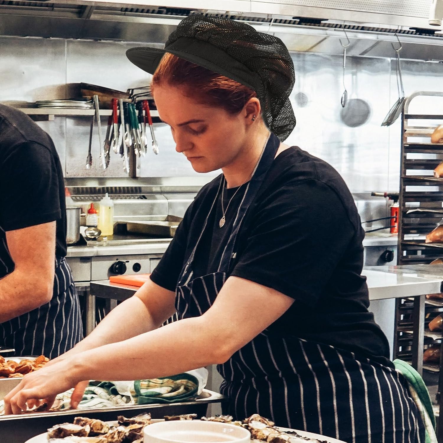 2pcs Kitchen Chef Hats with Elastic Back and Mesh Top Ventilation Black Cotton Beanie Style Cooking Hat for Women and Men for Cooking and Bakeries