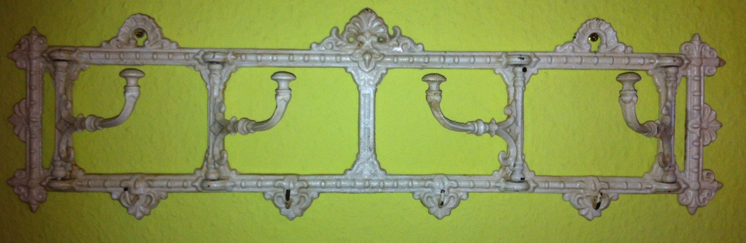 Important Vestiaire Mural Crème, avec Miroir et