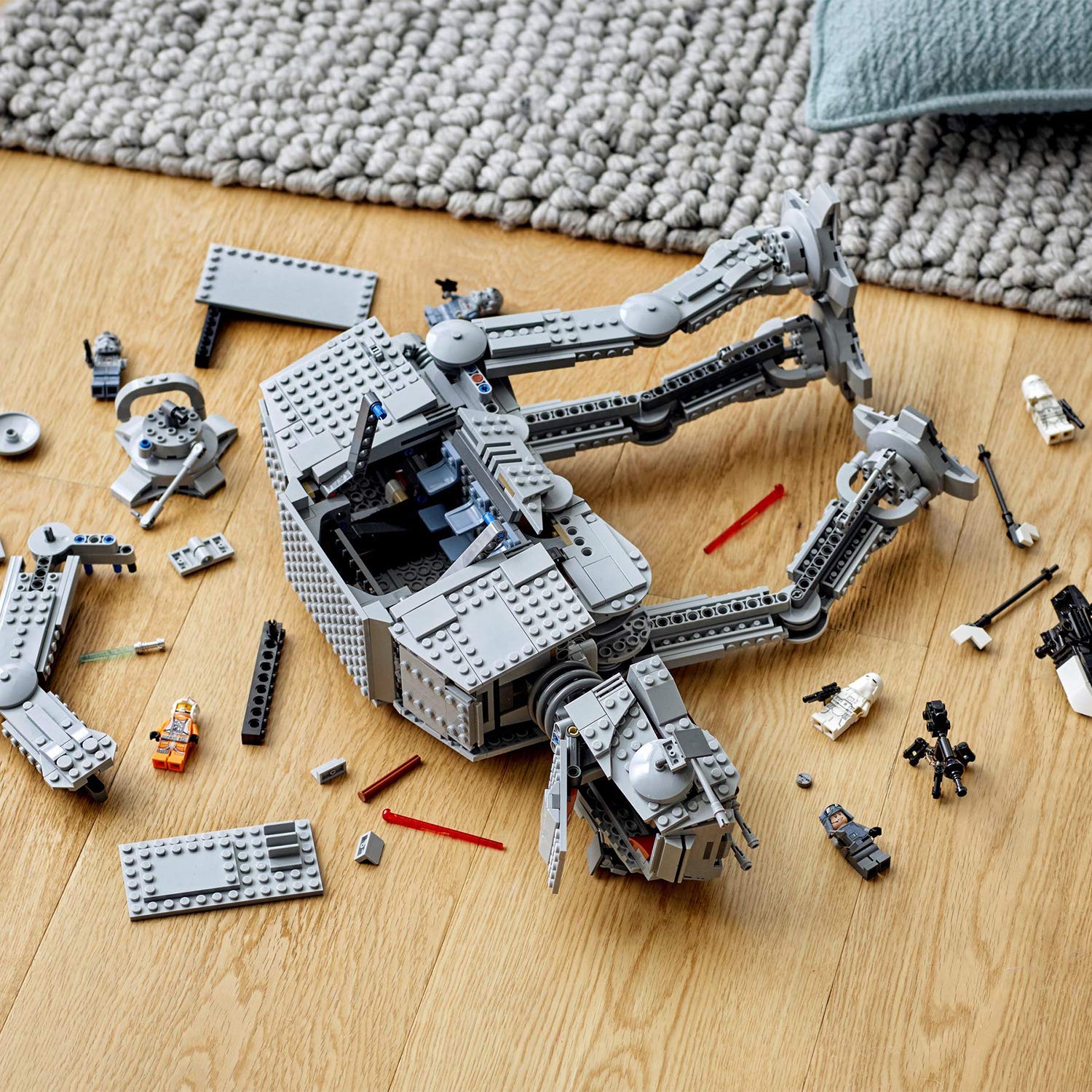 LEGO Star Wars at-at 75288 Building Kit, Fun Building Toy for Kids to Role-Play Exciting Missions in The Star Wars Universe and Recreate Classic Star Wars Trilogy Scenes, New 2020 (1,267 Pieces)