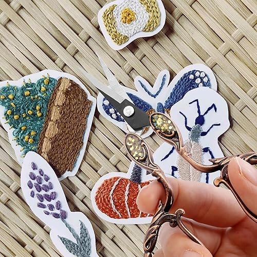 Miniatura 6 de BIHRTC Tijeras pequeñas de bordado vintage de 4.5 pulgadas con cubierta de cuero artificial, tijeras de punta puntiaguda de acero inoxidable, mini