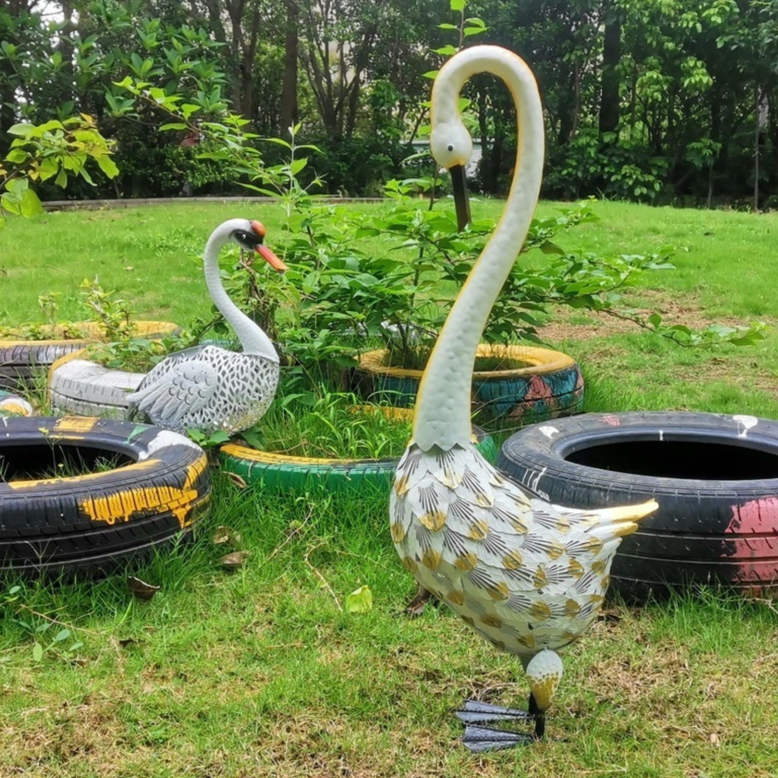 Cisne Solar Figura Decorativa Luz Ornamental de Jardín Metal Personalizado Silueta Detallada para Ambientar Césped Patio Espacios Aire Libre, Cisne Bajo Con Luz — 35.5 14 39.5CM