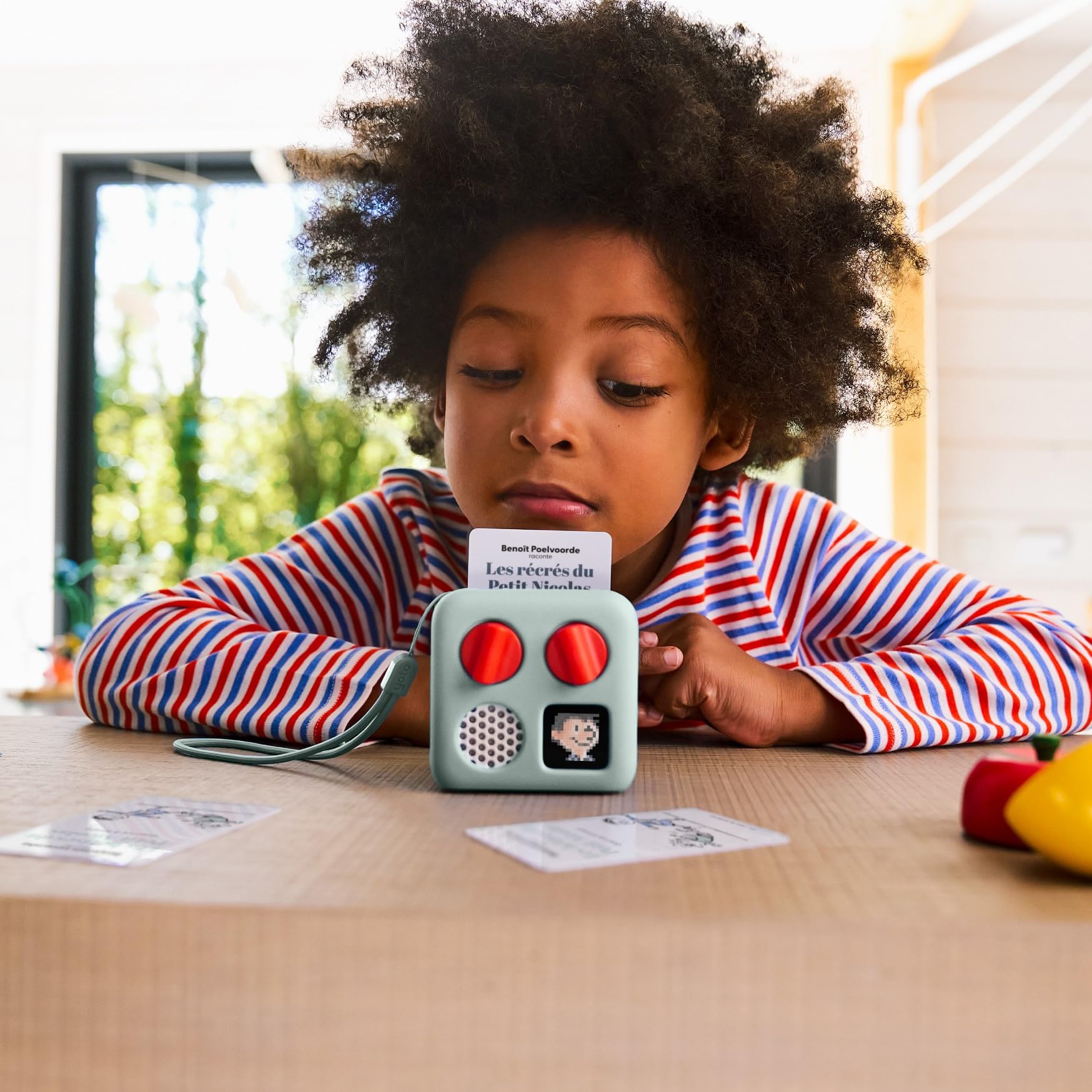 YOTO Mini 2024 (YM002) Boîte à Histoires Enfants 3-12 Ans Conteuse d’Histoires Bluetooth Portable
