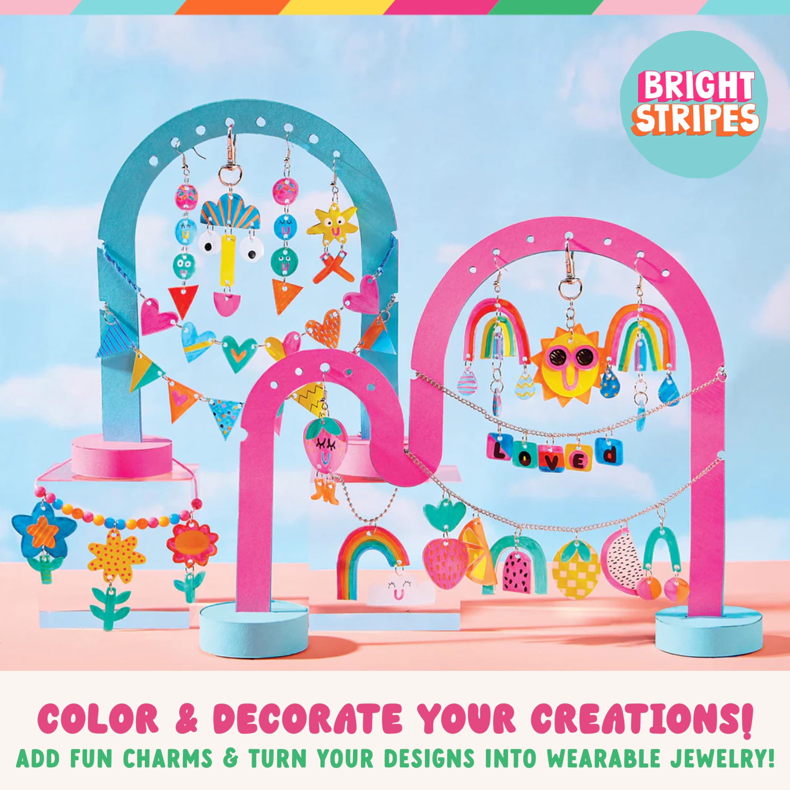 Bright Stripes Shrinkadoo Schmuckherstellungs-Set für Kinder ab 8 Jahren, schrumpfendes Kunststoff-Schmuck-Set mit 90 vorgeschnittenen Teilen, Markern, Ketten und Fundstücken, lustiges kreatives