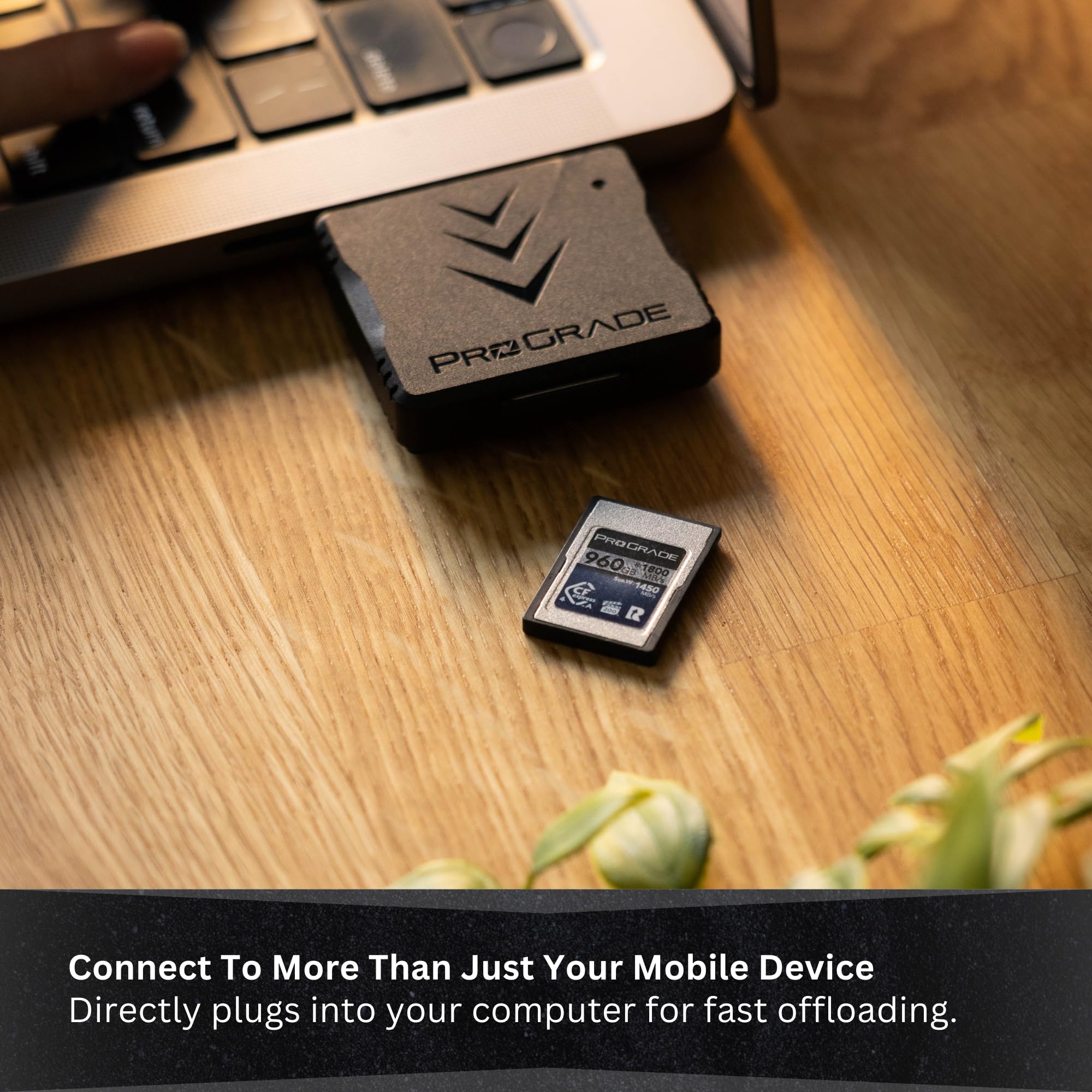 Lector de Tarjetas móvil ProGrade Digital CFexpress Tipo A de una Sola Ranura USB-C 3.2 Gen 2 (PGM12)