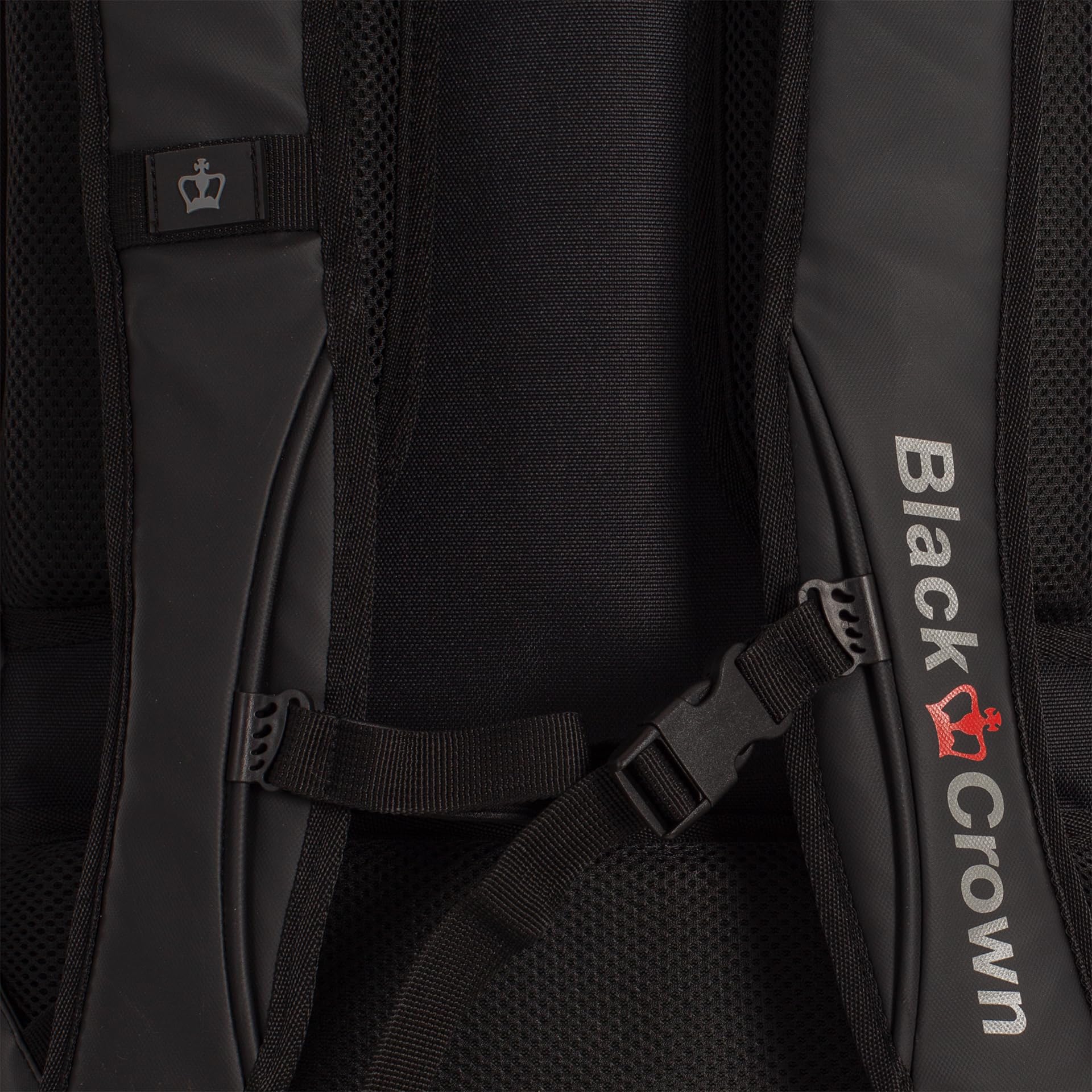 Black Crown Mochila Raptor – Diseño Impactante en Negro y Rojo – Materiales Premium (30% EVA, 70% PVC), Compartimento para Palas, Bolsillo para Zapatillas y Transporte Ergonómico