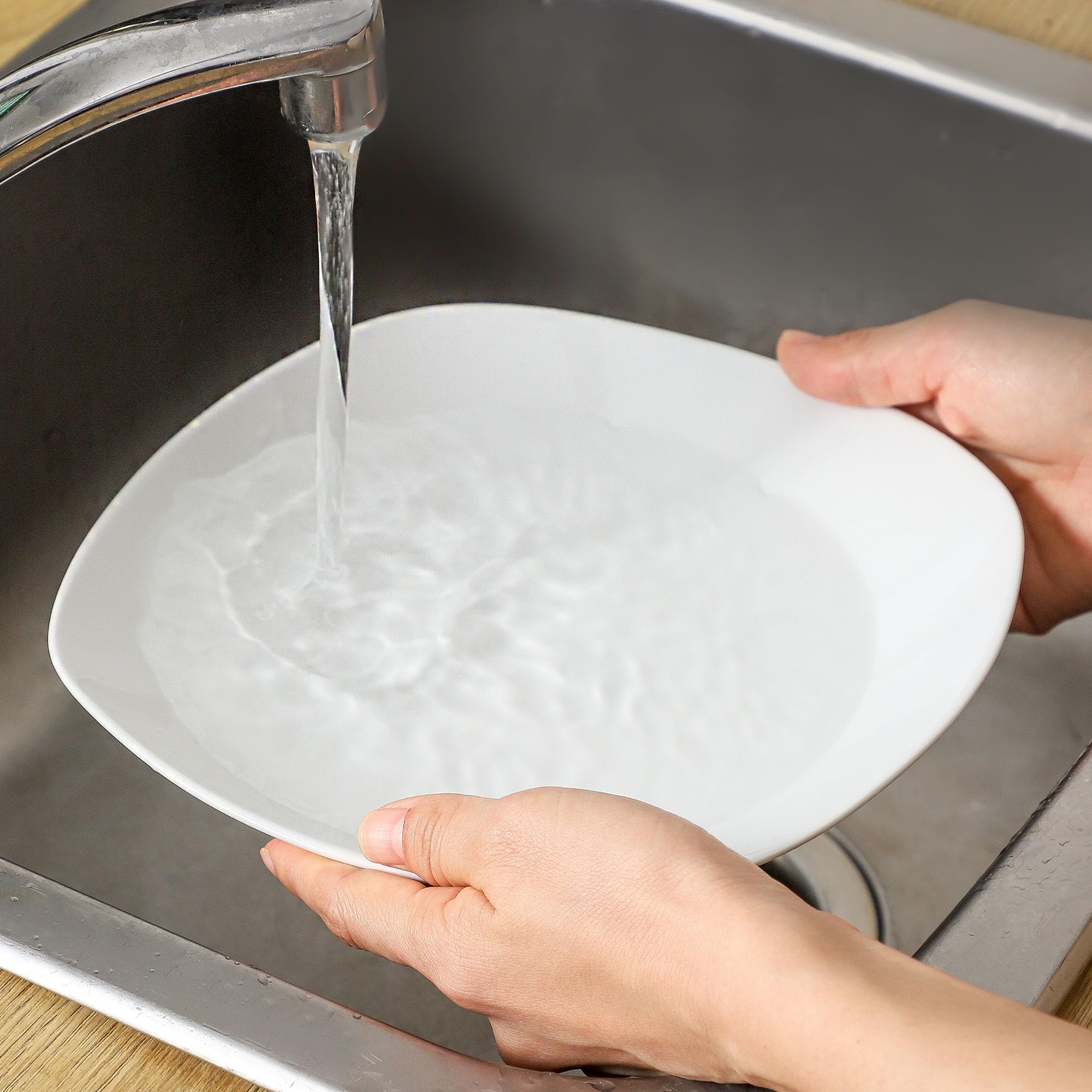 fMBB Cuencos grandes de cerámica para sopa, 8.5 pulgadas, moderno juego de 4 platos profundos de ensalada, platos cuadrados de porcelana, para frutas, cereales, postres, aperitivos, color blanco