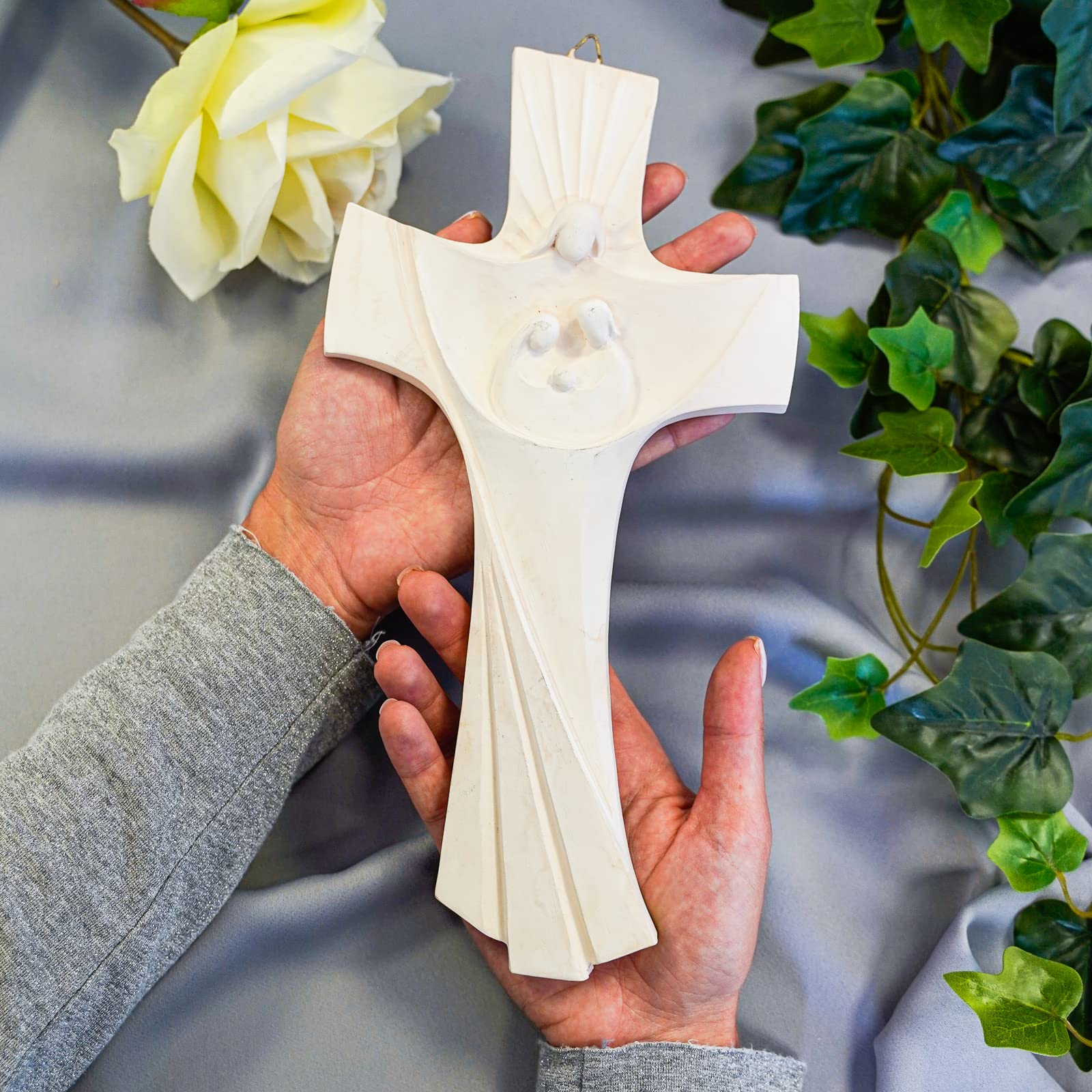 HOLY FAMILY Crucifijo Cruz resina y polvo de mármol Jesús Sagrada Familia de pared 30 cm/En clave moderna | Único en su género | Producto artesanal Made in Italy