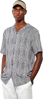 قميص كاروهات بقصة عادية وأكمام قصيرة للرجال من إل سي وايكيكي