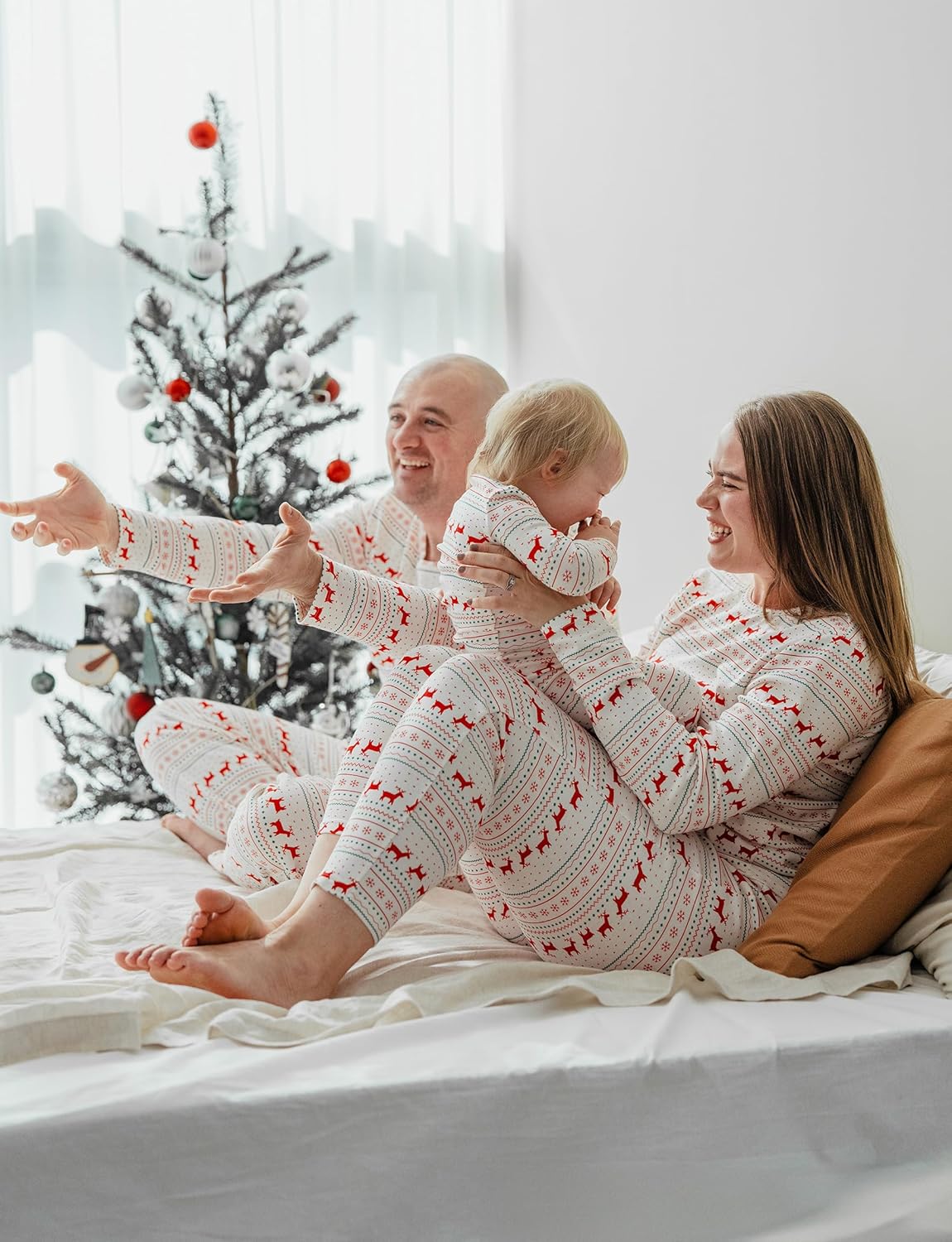 avauma matching family christmas pajamas – cotton holiday pjs for baby, toddler, kids, and adults (men & women) women large little reindeer ivory