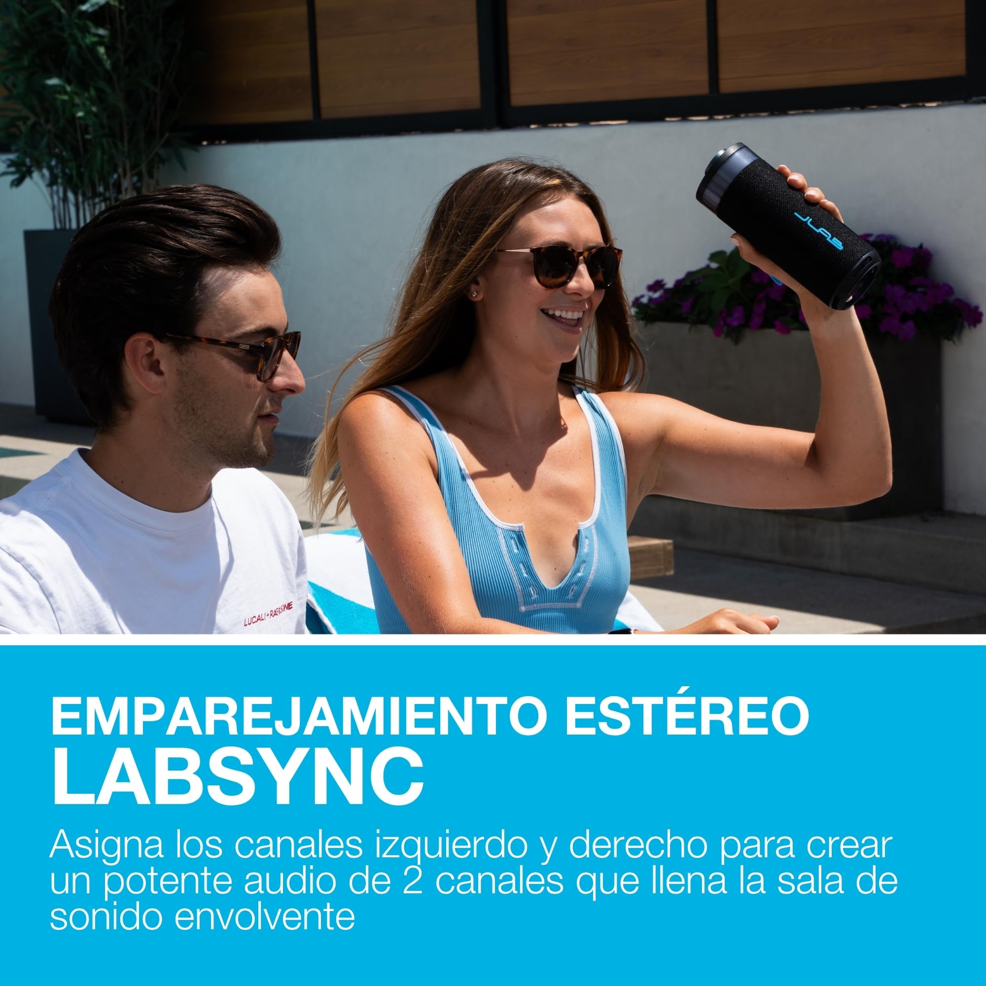JLab Go Party Altavoz Bluetooth Portátil con 16H+ de Autonomía - Altavoz Inalámbrico 10W para Exterior y Viajes con Luces RGB y Sonido Lab Quality, Resistente al Agua IP56, Negro